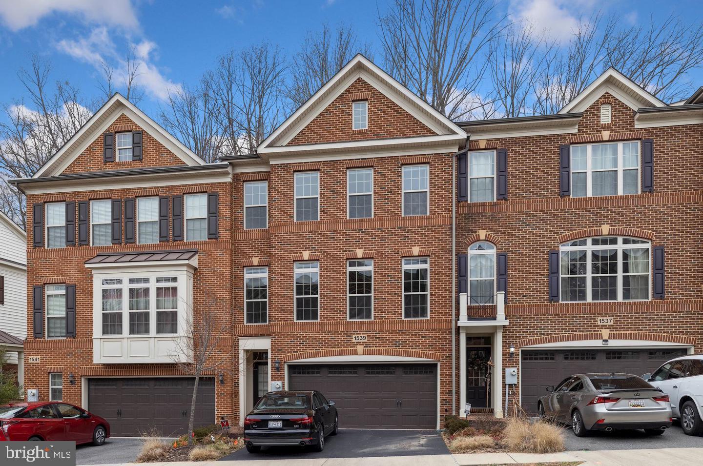 POPLAR RUN - Residential