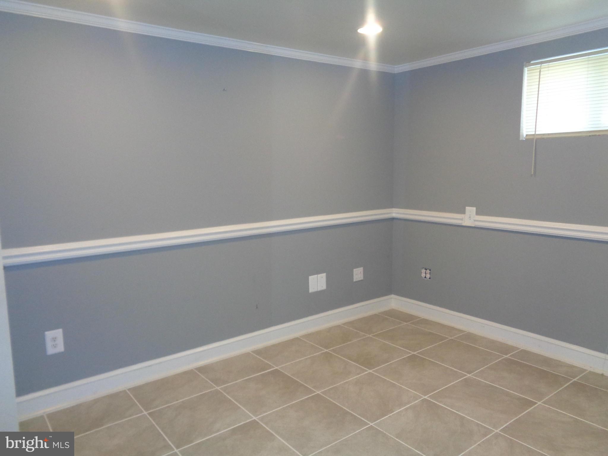 KNOLLWOOD - Residential Lease