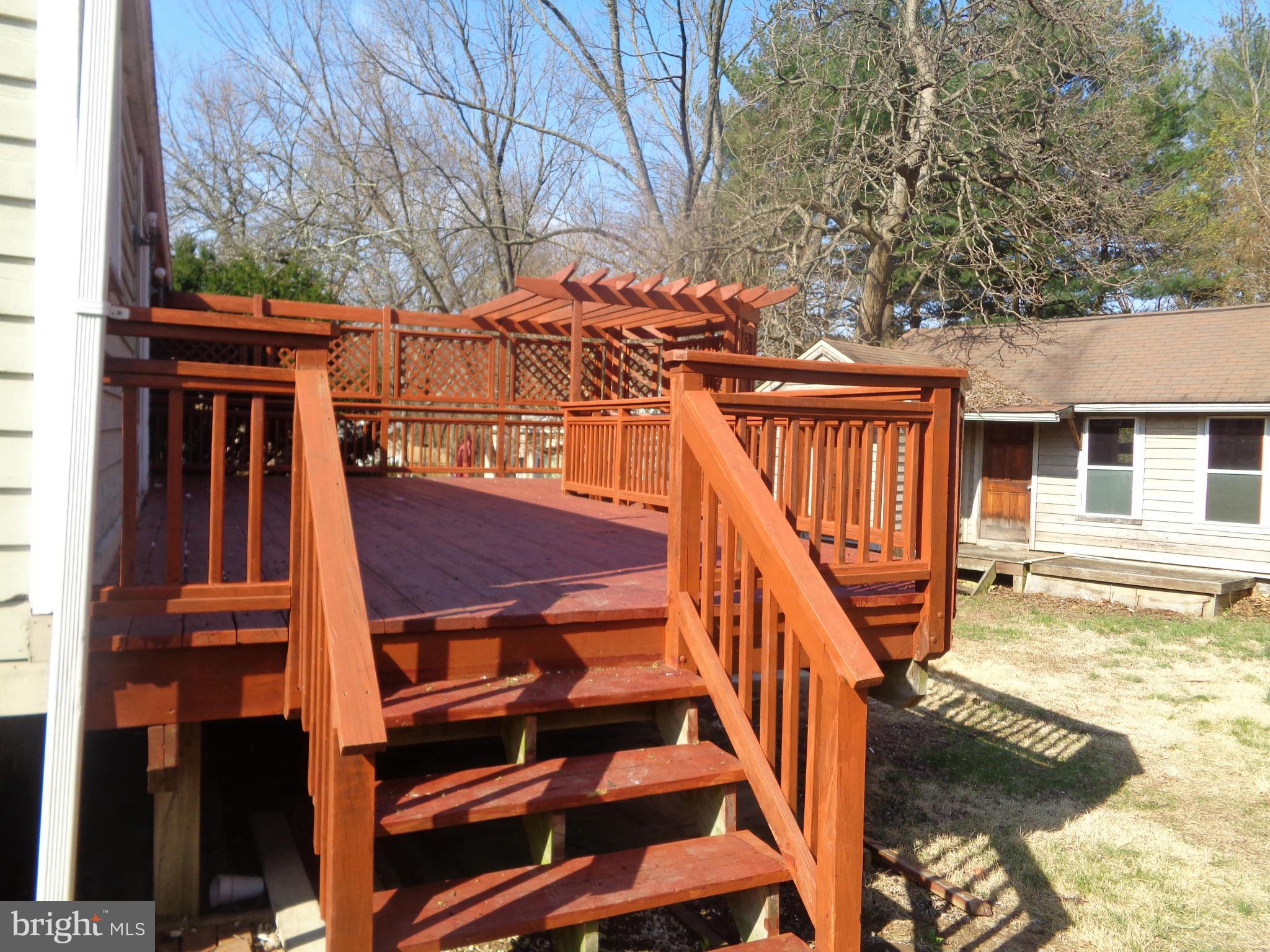 KNOLLWOOD - Residential Lease