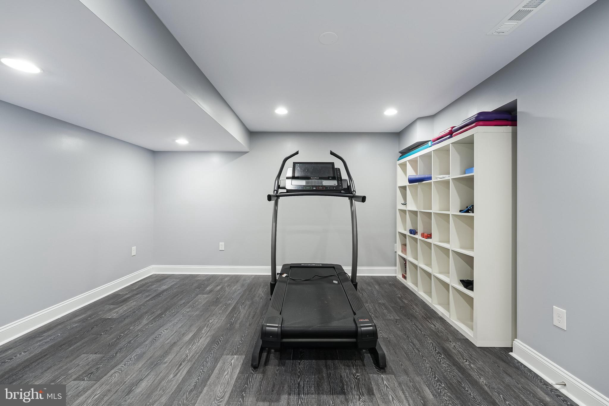 FAWN MEADOW - Residential