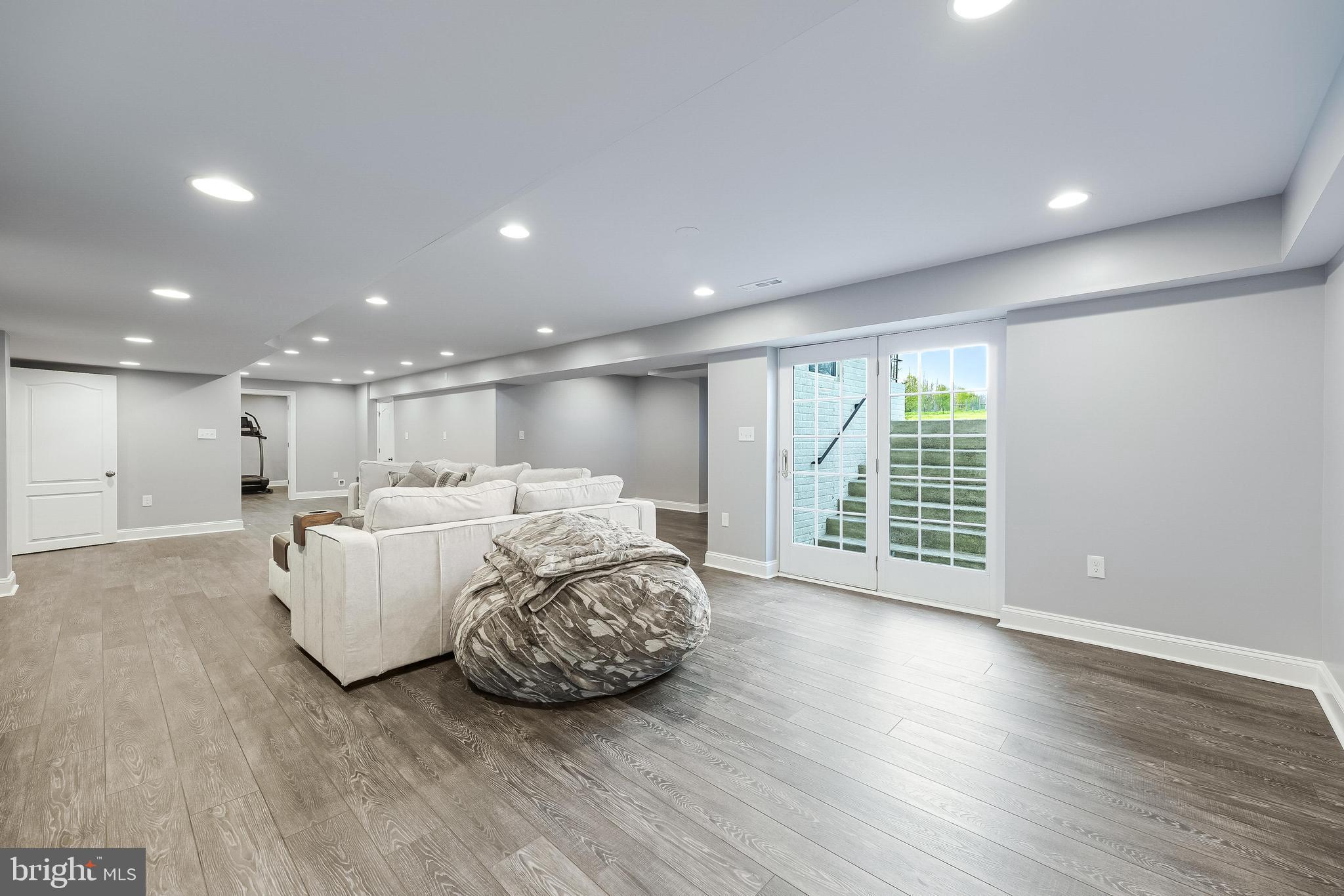 FAWN MEADOW - Residential