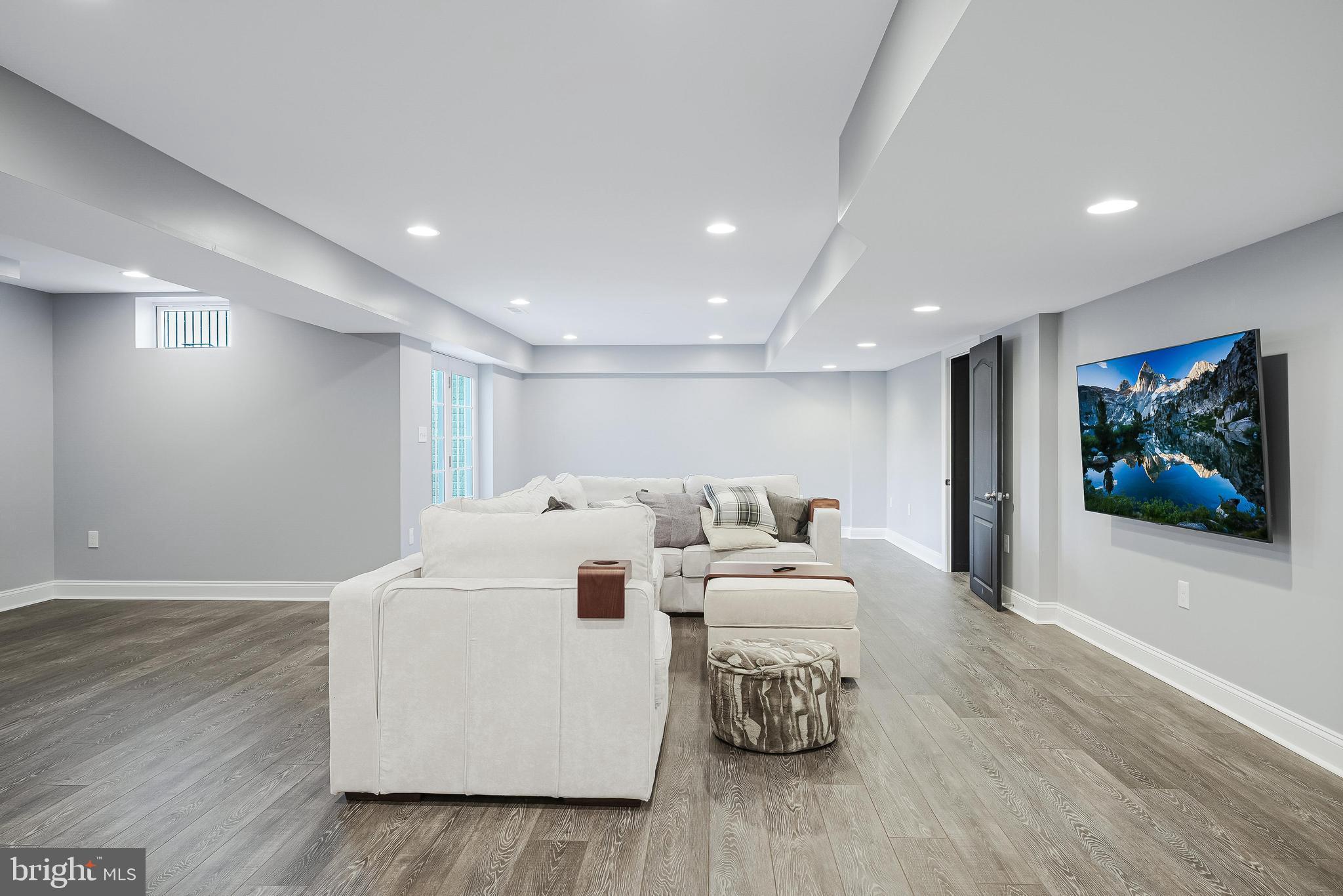 FAWN MEADOW - Residential