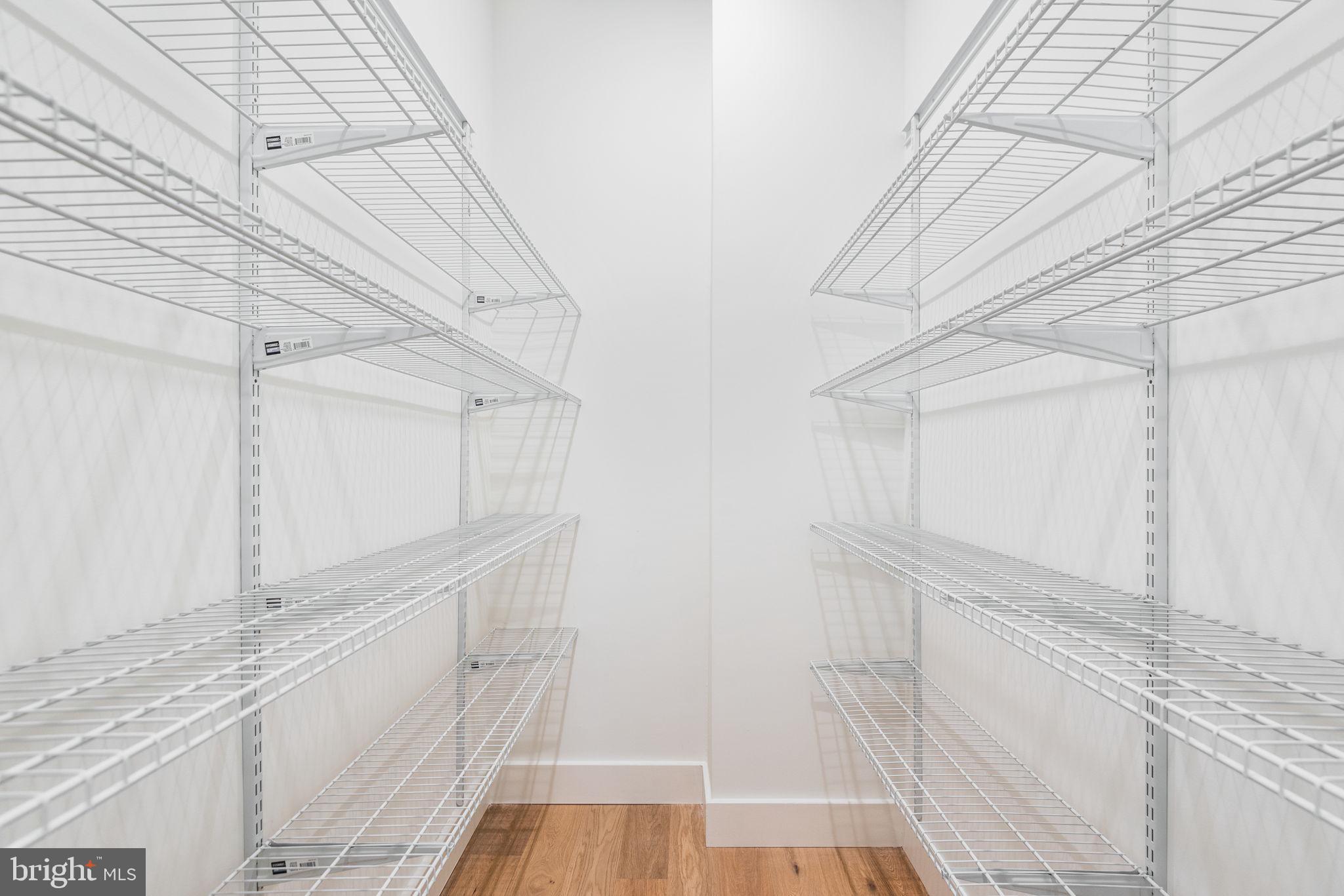 DEL RAY - Residential