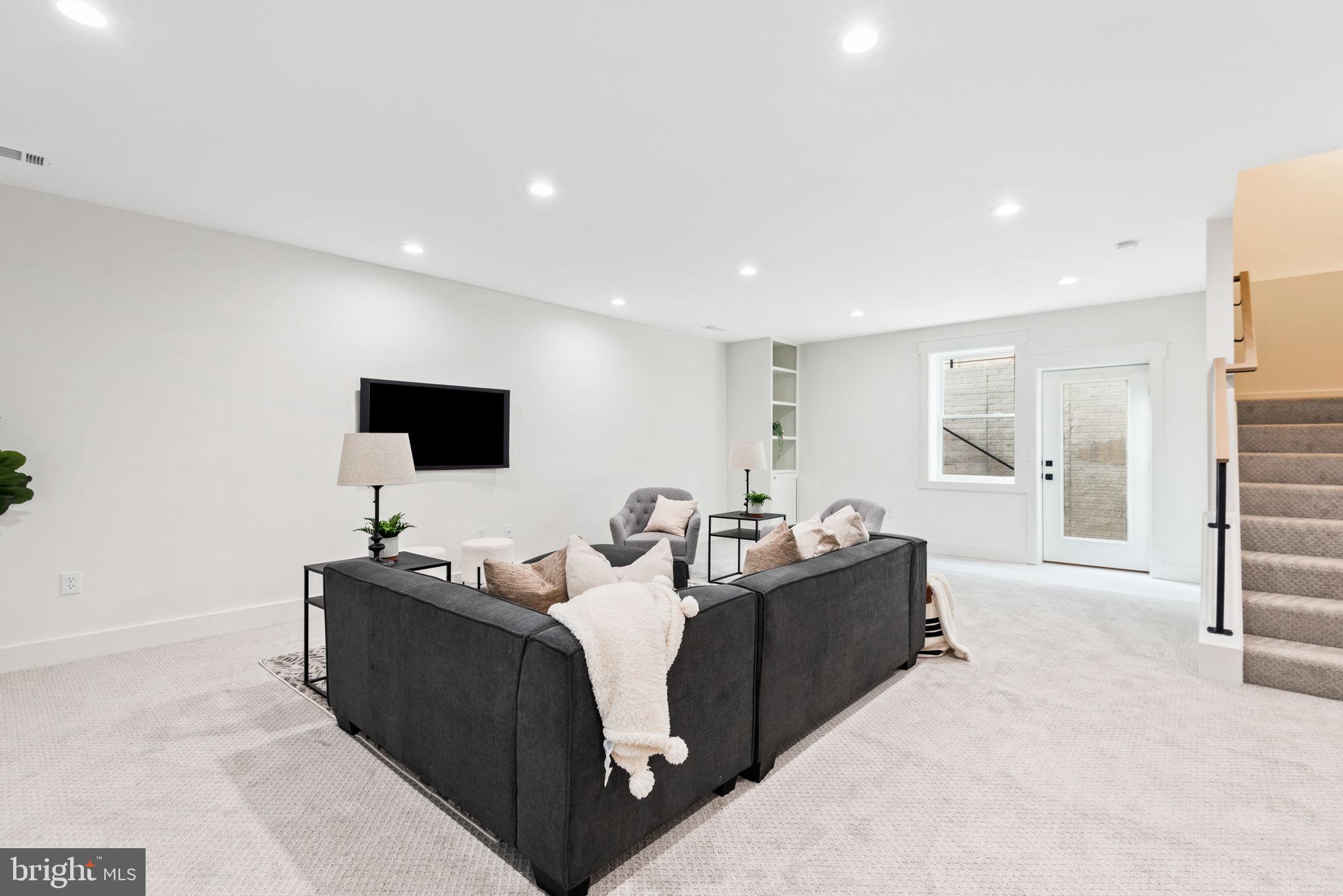 DEL RAY - Residential