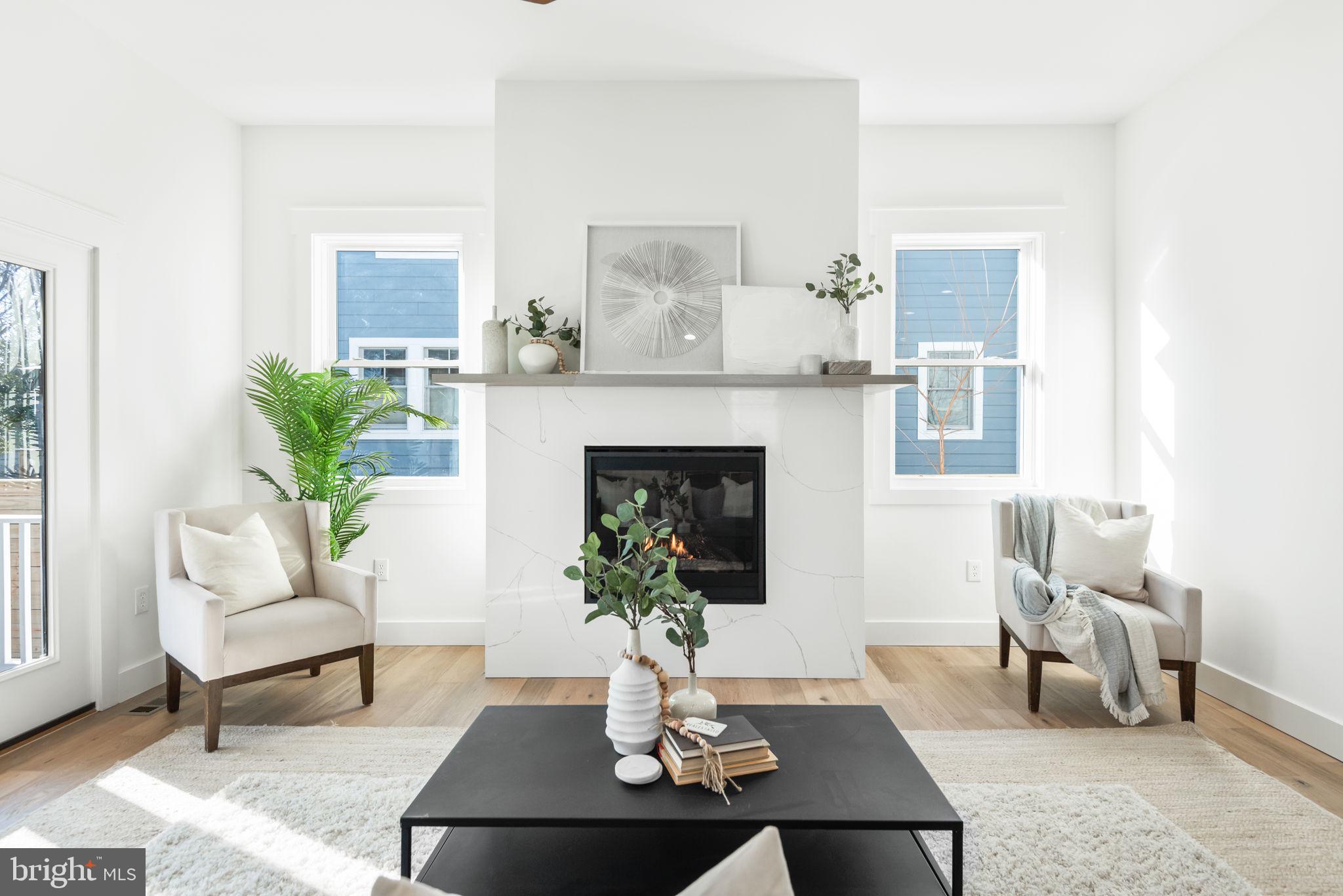 DEL RAY - Residential