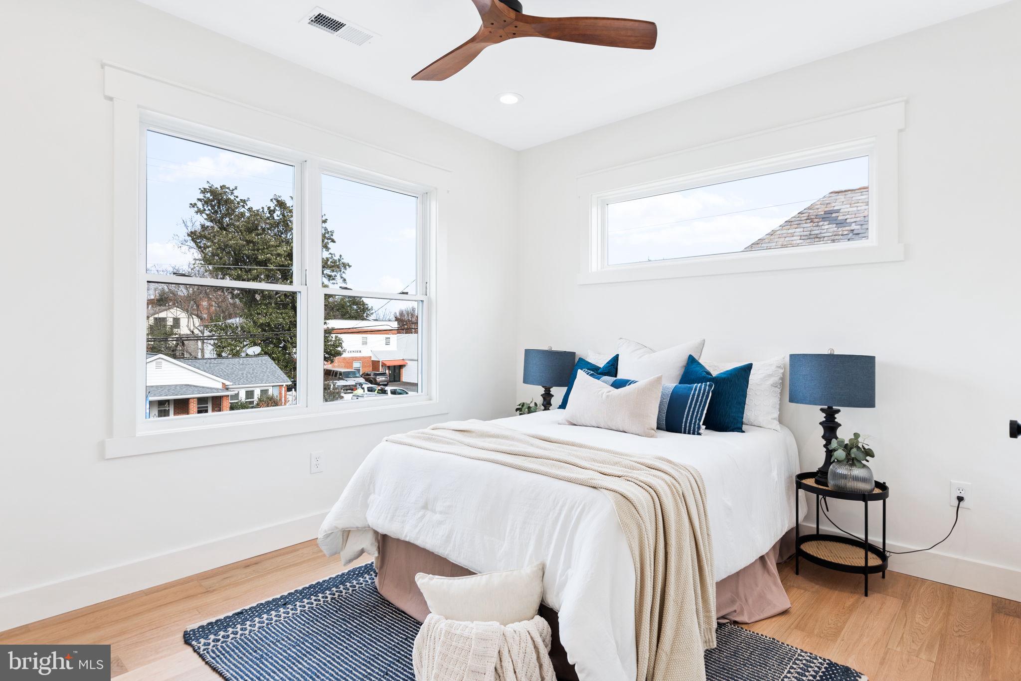 DEL RAY - Residential