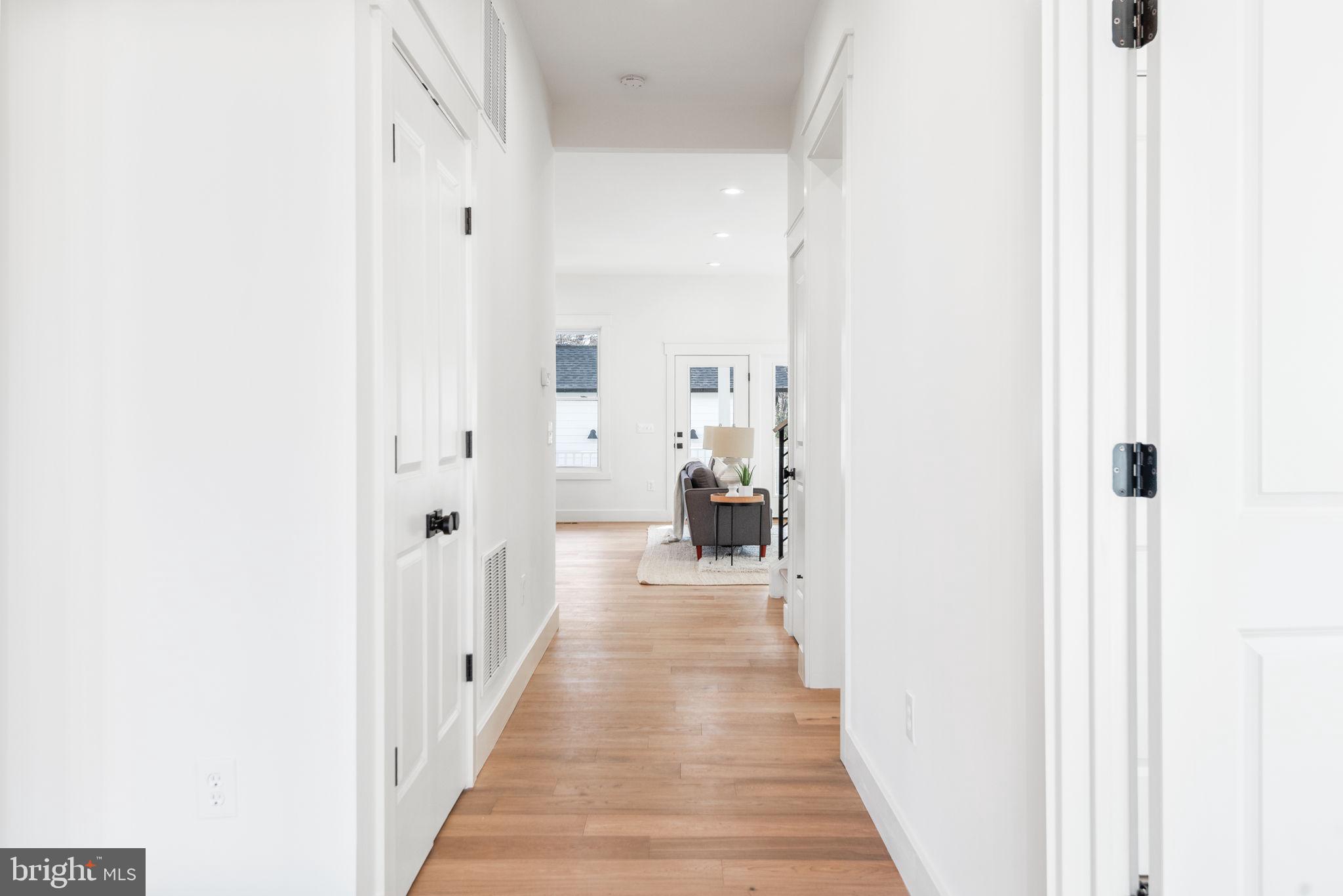 DEL RAY - Residential