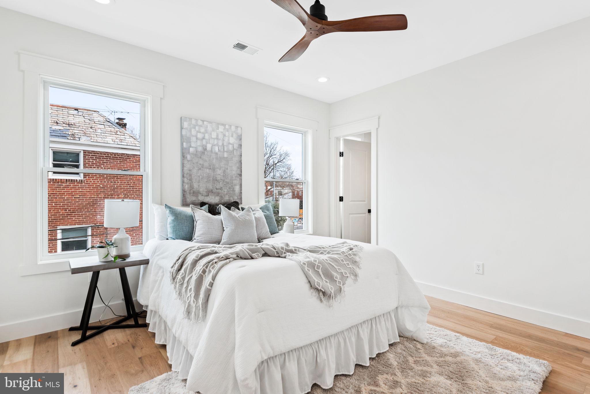 DEL RAY - Residential