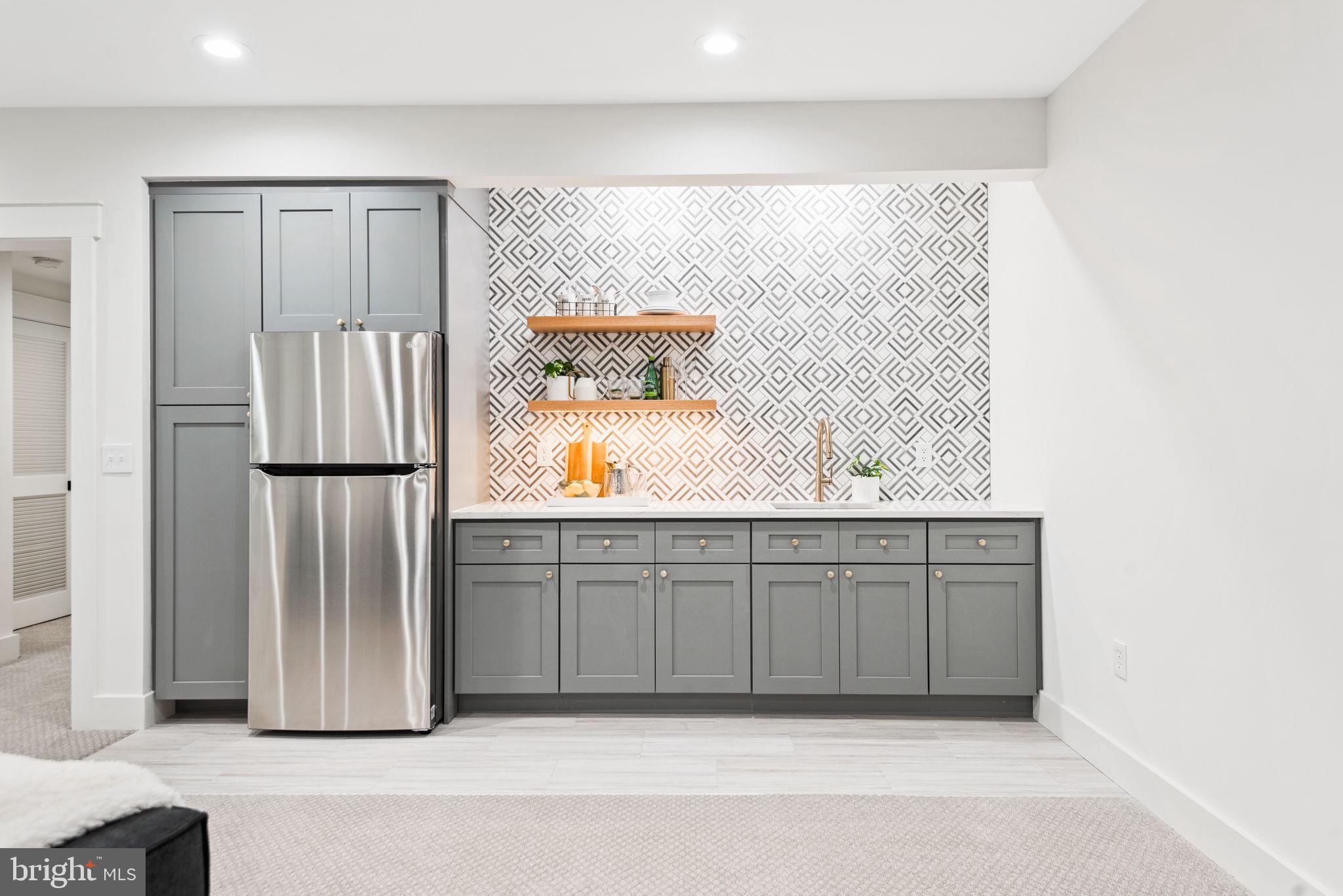 DEL RAY - Residential