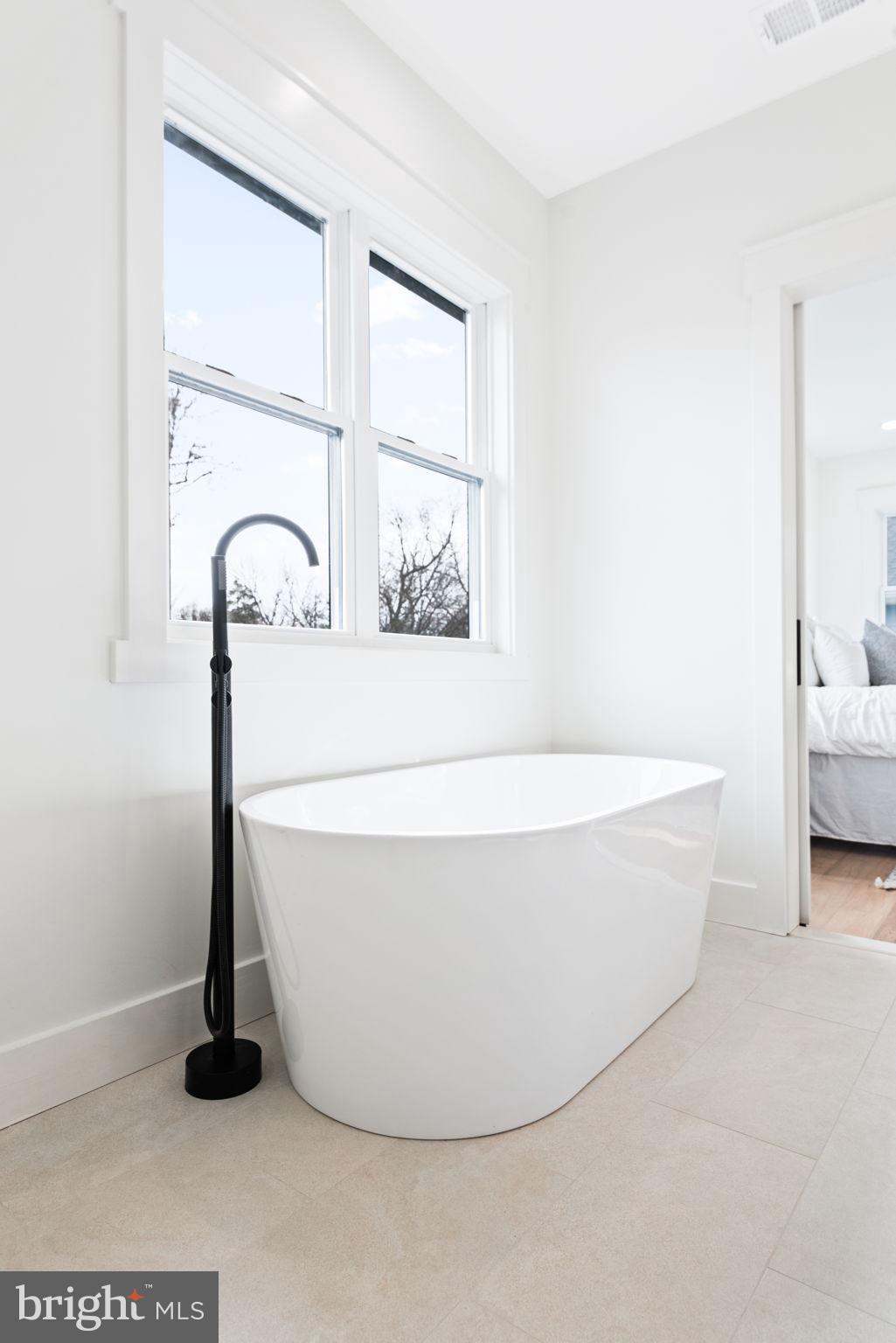 DEL RAY - Residential