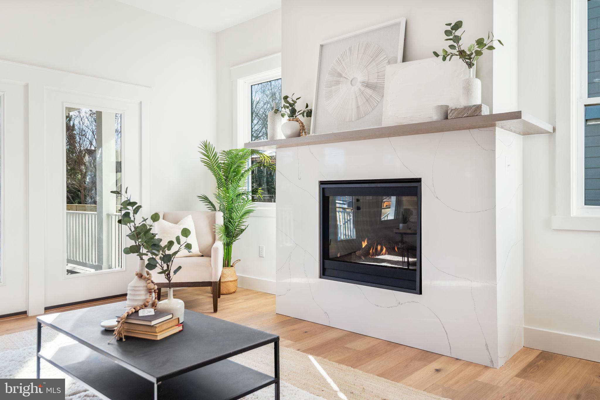 DEL RAY - Residential