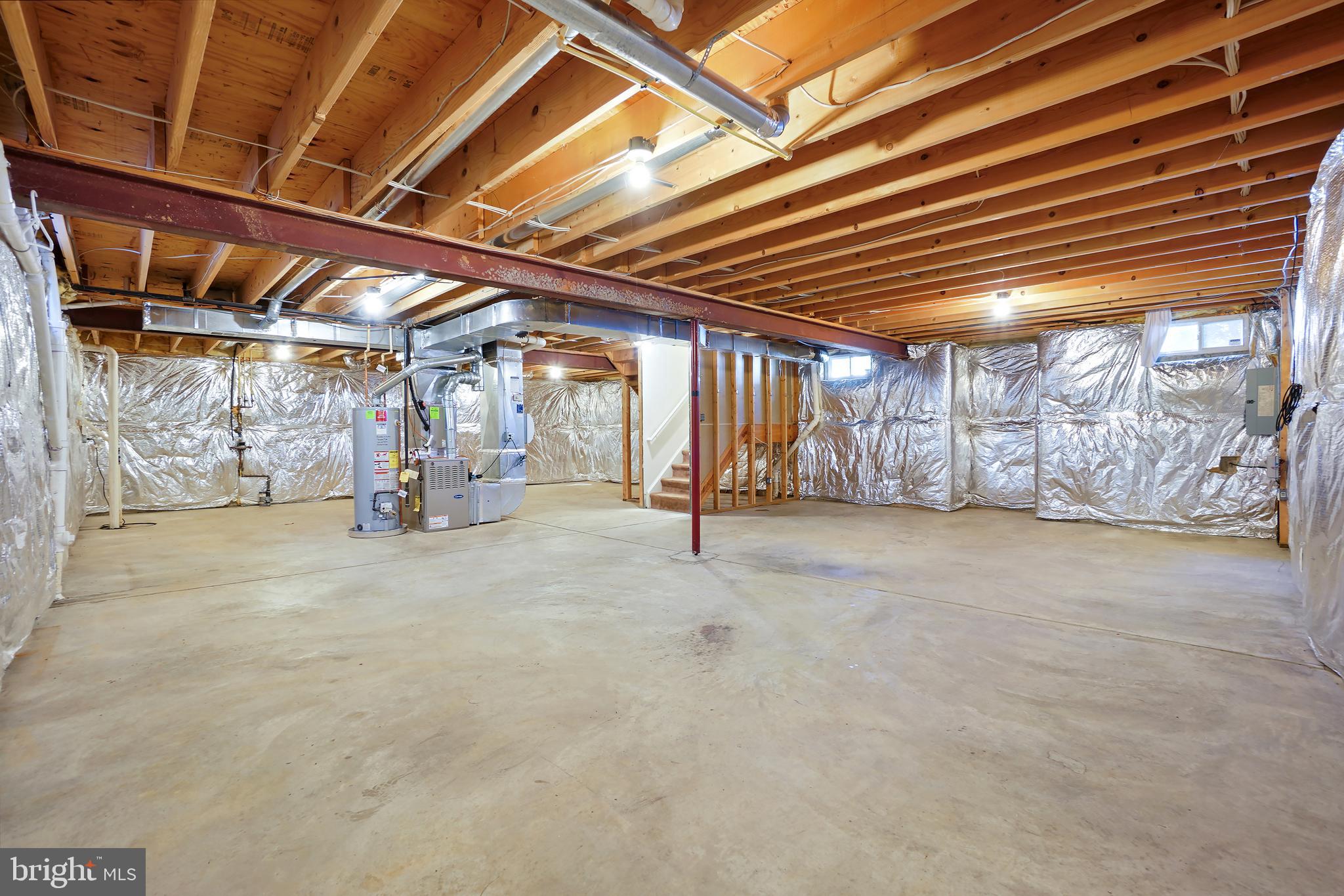 KING FARM WATKINS POND - Residential