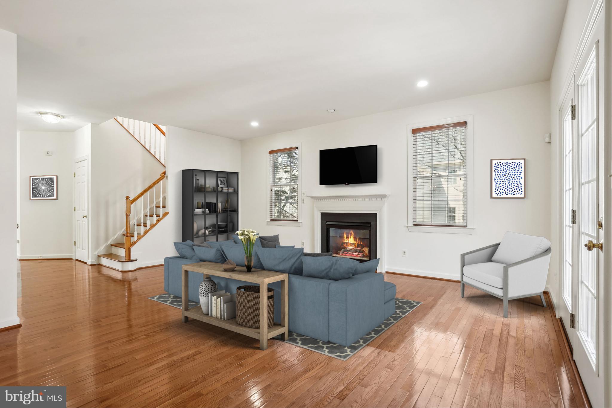 KING FARM WATKINS POND - Residential