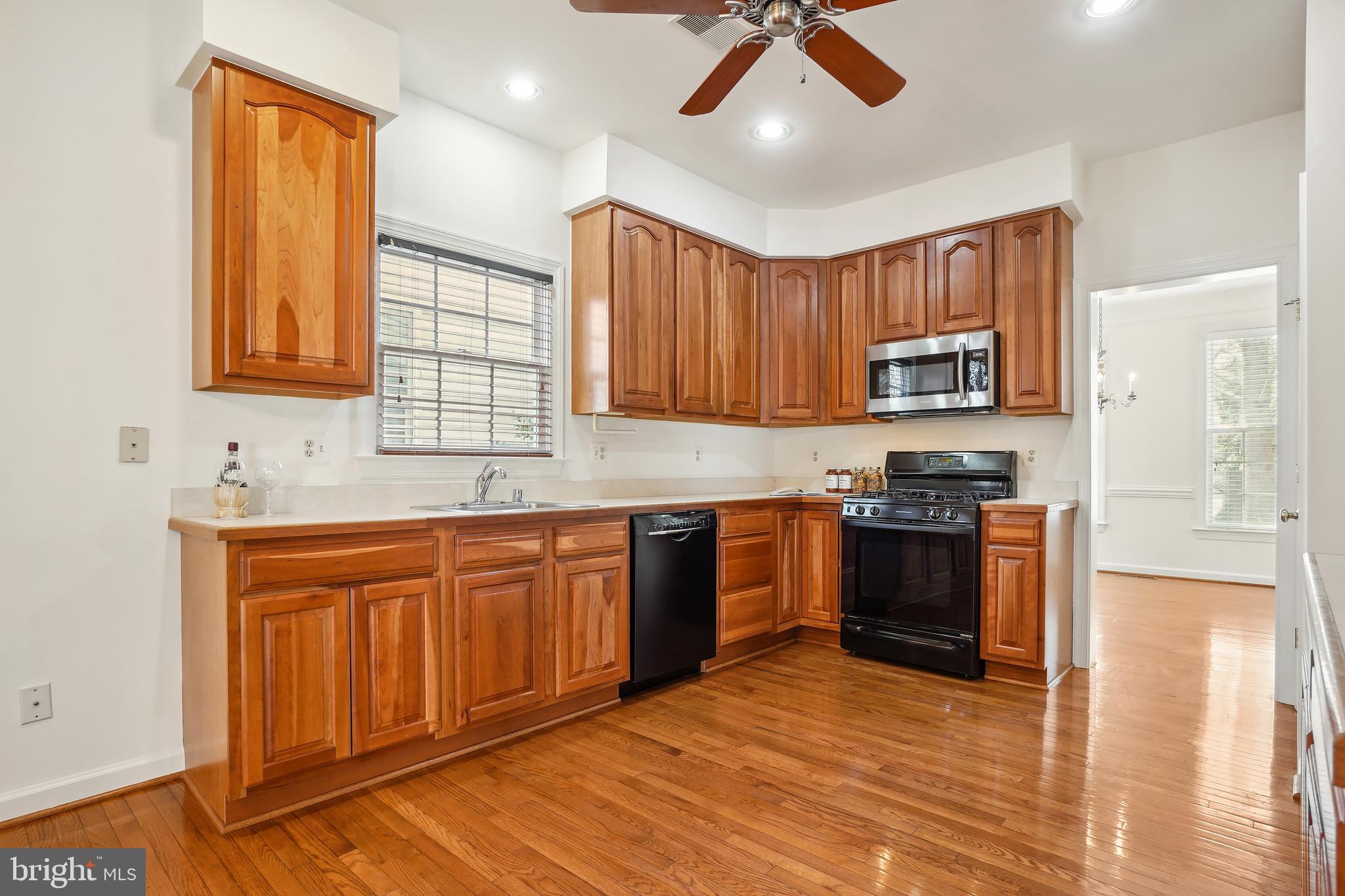 KING FARM WATKINS POND - Residential