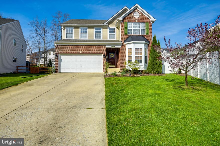 GORGEOUS HOME ON A QUIET CUL-DE-SAC*LIGHT FILLED OPEN LAYOUT W/3600+SQFT*UPDATED KIT W/42"CABINETS,GRANITE,SS APLNCS,ISLAND W/BRKFST BAR*FAM RM W/GAS FP,SEP DINING RM*HUGE MASTER BR W/RENOVATED SUPER BATH & LARGE WIC*UPPER LVL LAUNDRY RM*FIN WALK-OUT BSMT W/REC RM,FULL BATH,POTENTIAL 4TH BDRM*AWESOME BACK YARD W/DECK,STONE PATIO,PERGALO,KOI POND,SHED,FULLY FENCED*EZ COMMUTE TO MEADE,NSA,MARC,BWI