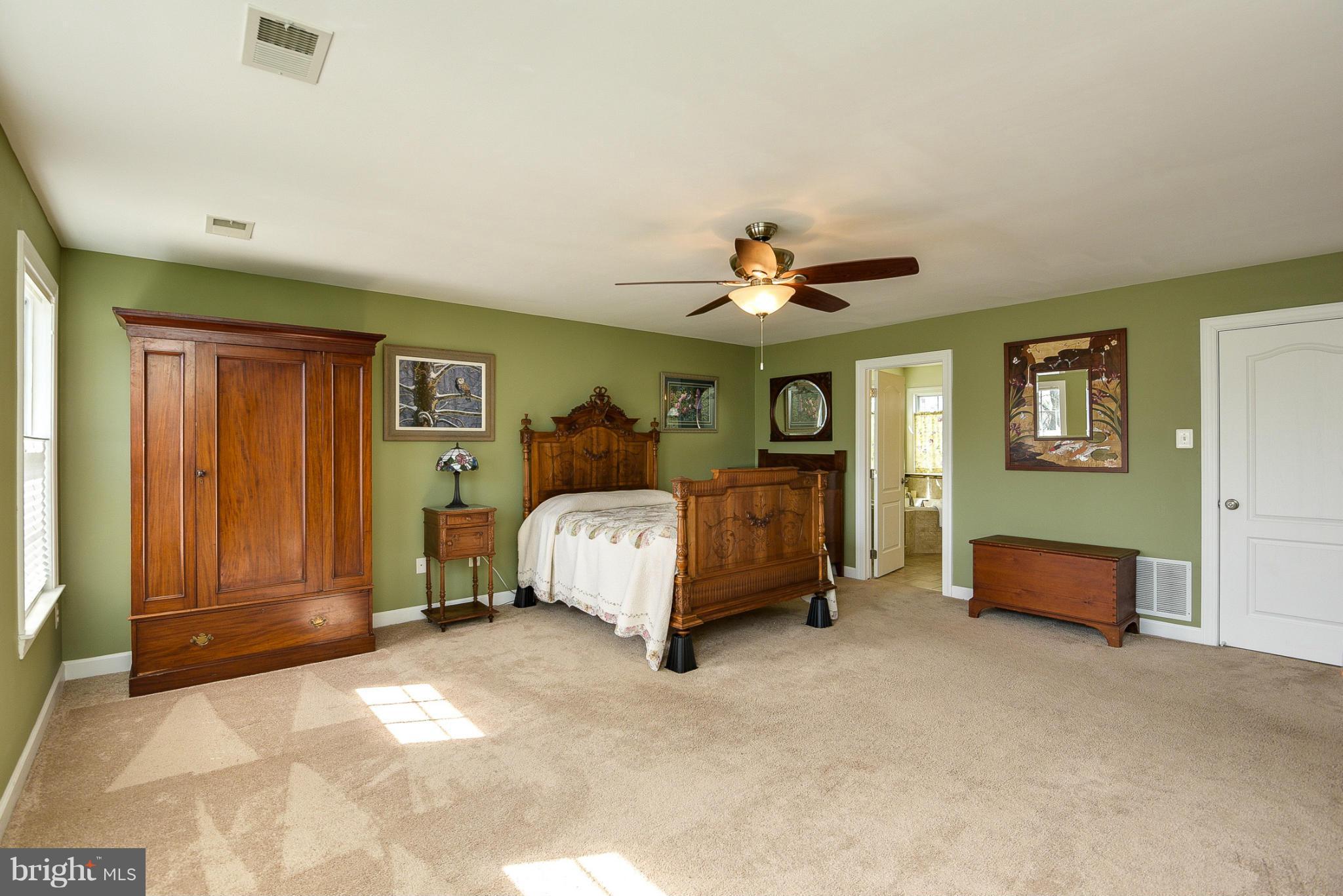 COLONIAL PARK - Residential