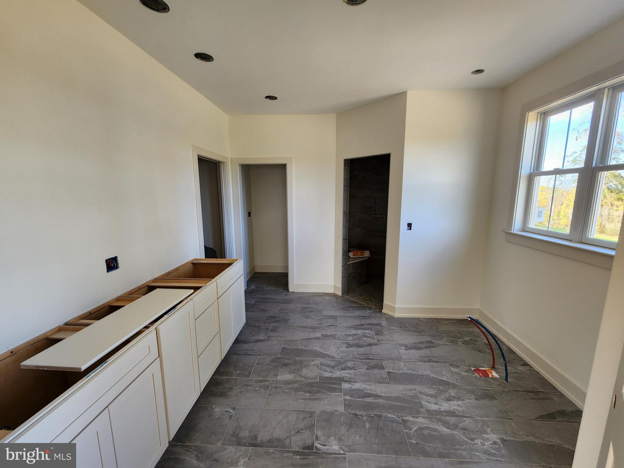 OAK HILL - Residential