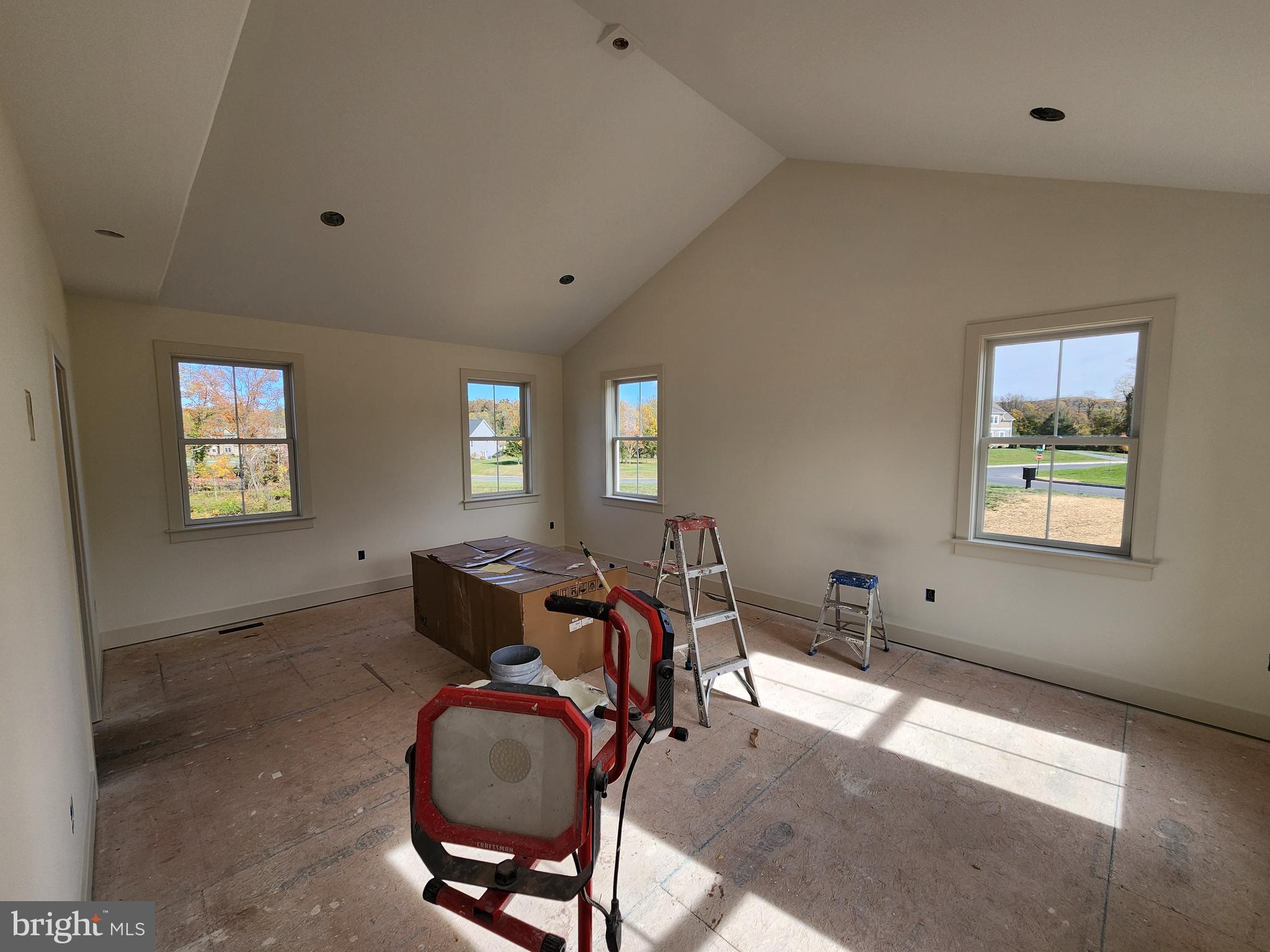 OAK HILL - Residential