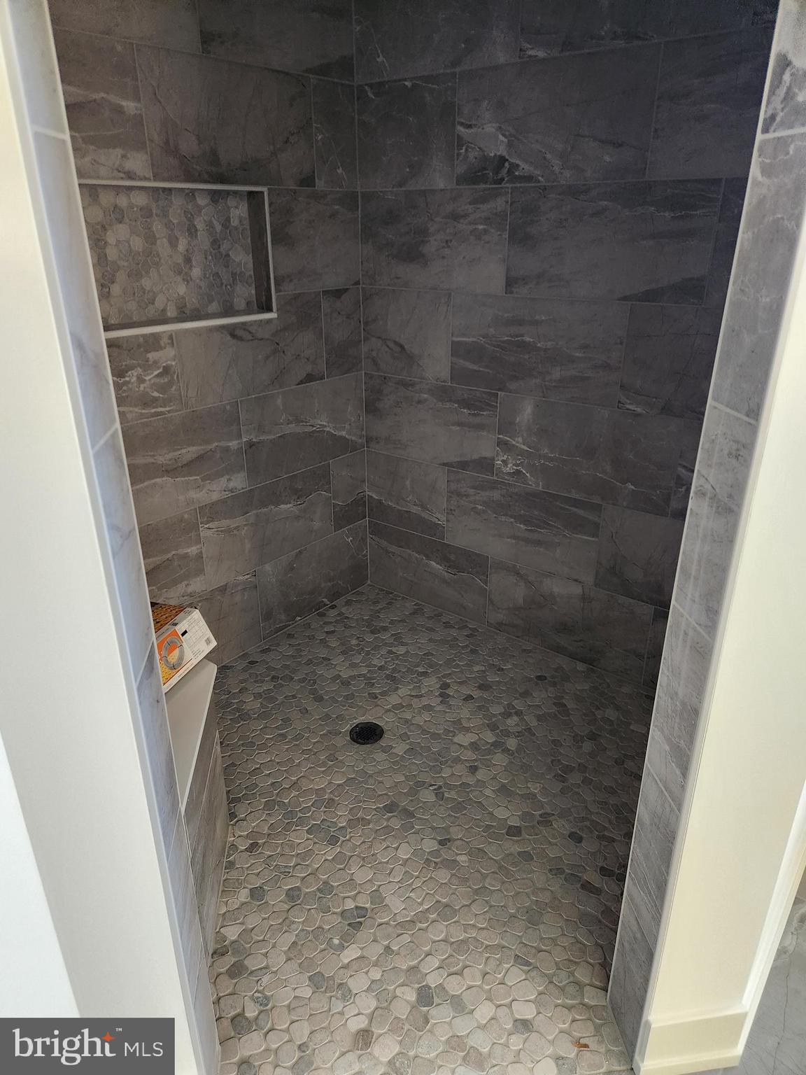 OAK HILL - Residential