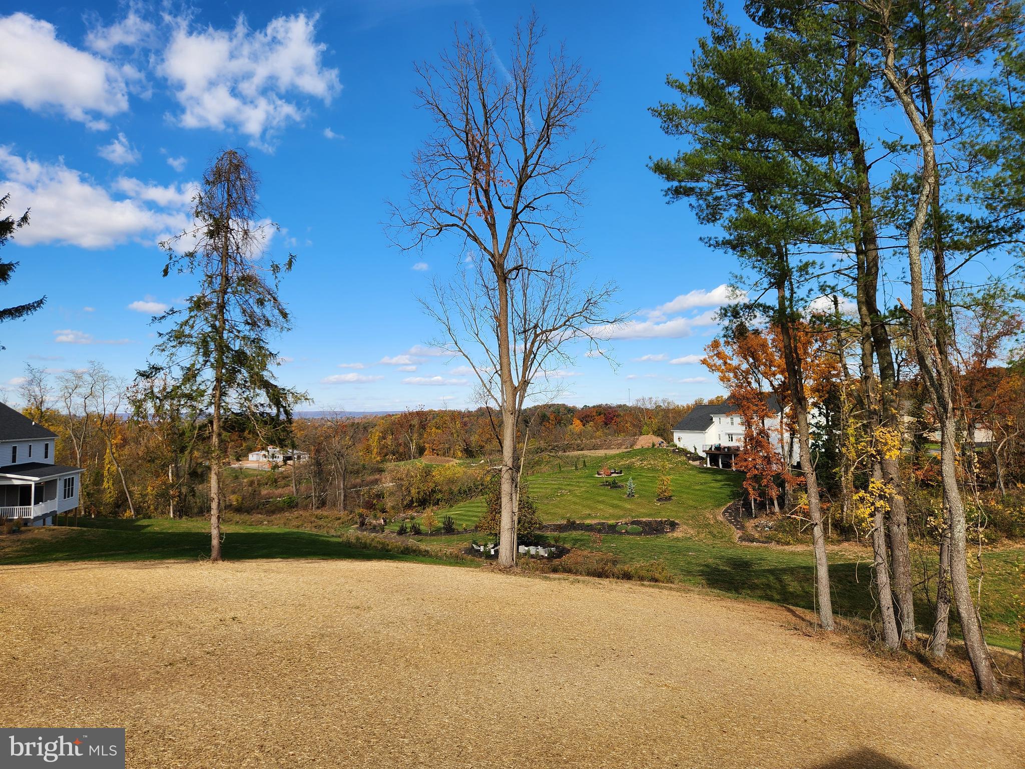 OAK HILL - Residential