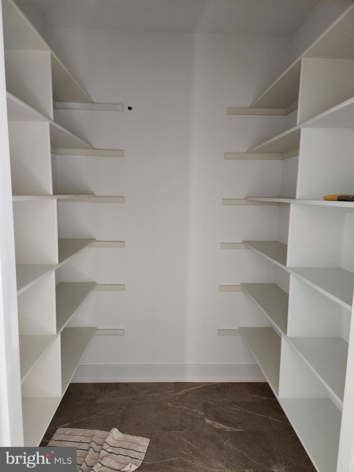 OAK HILL - Residential