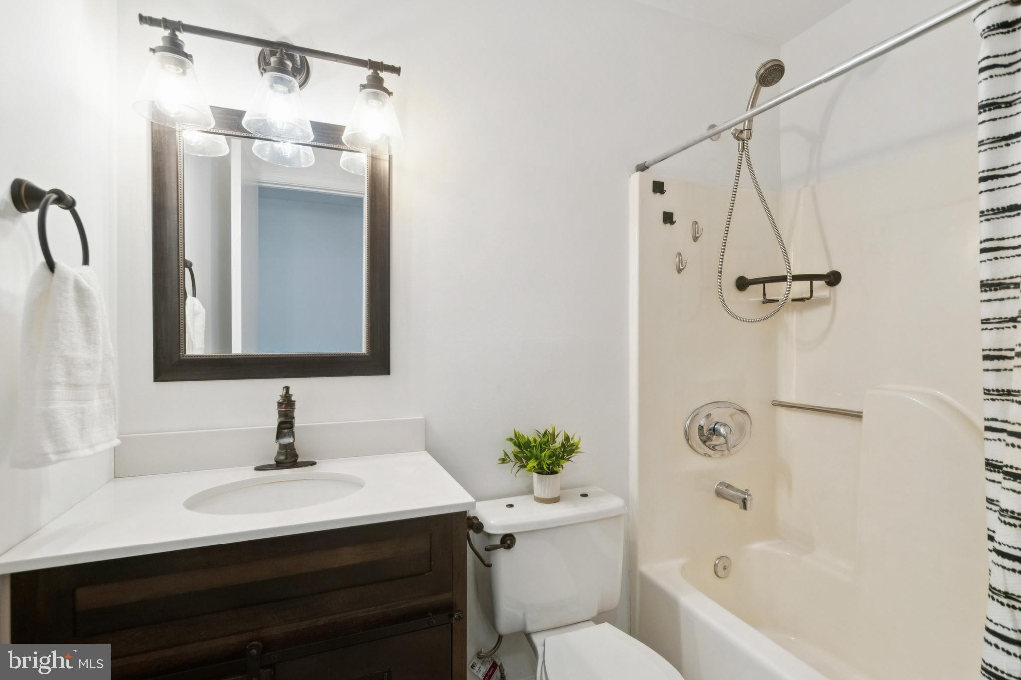 THE GREENS OF WESTMINSTER - Residential