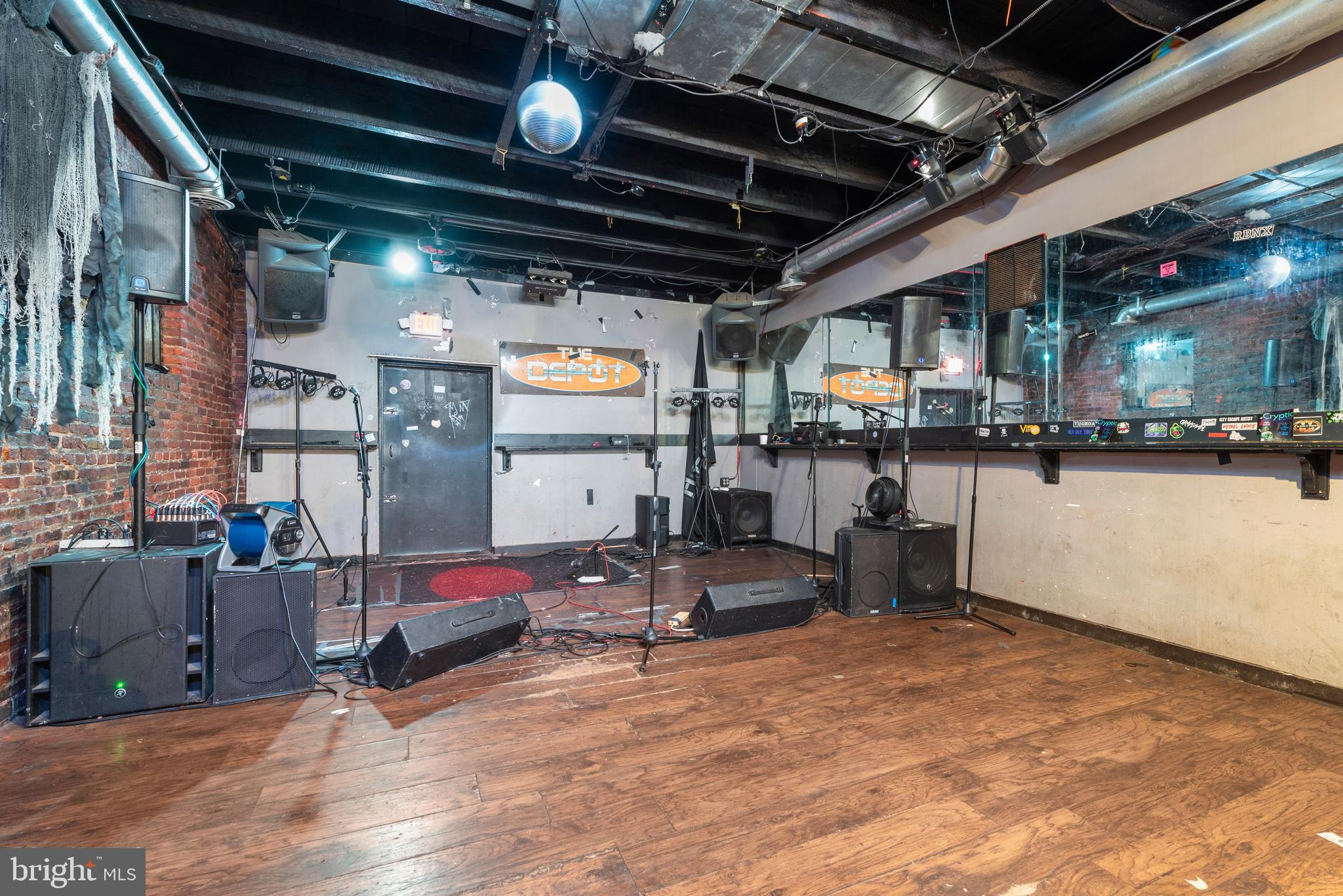 STATION NORTH ARTS DISTRICT - Commercial Sale