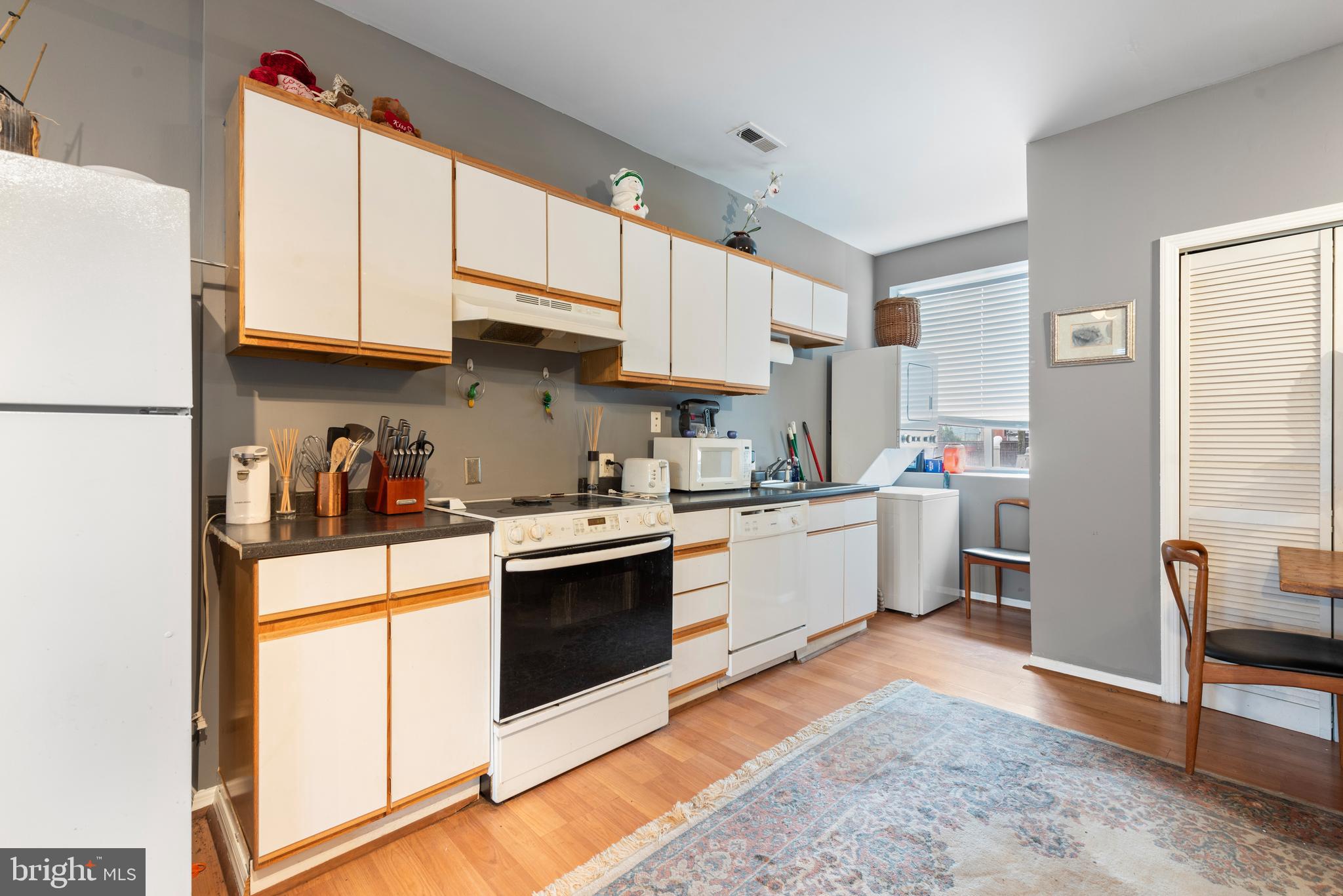 STATION NORTH ARTS DISTRICT - Commercial Sale