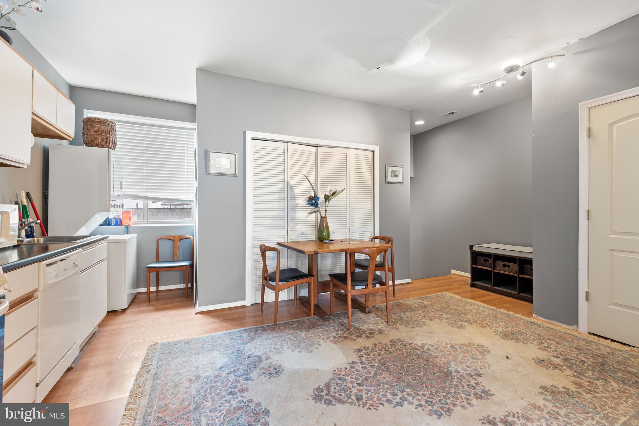 STATION NORTH ARTS DISTRICT - Commercial Sale