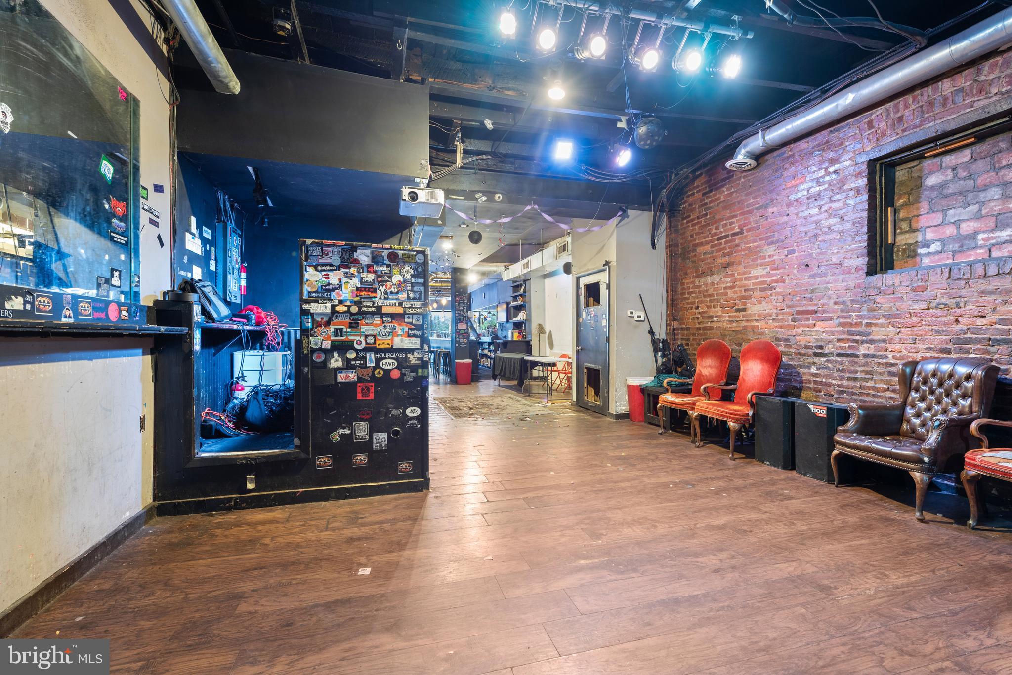 STATION NORTH ARTS DISTRICT - Commercial Sale