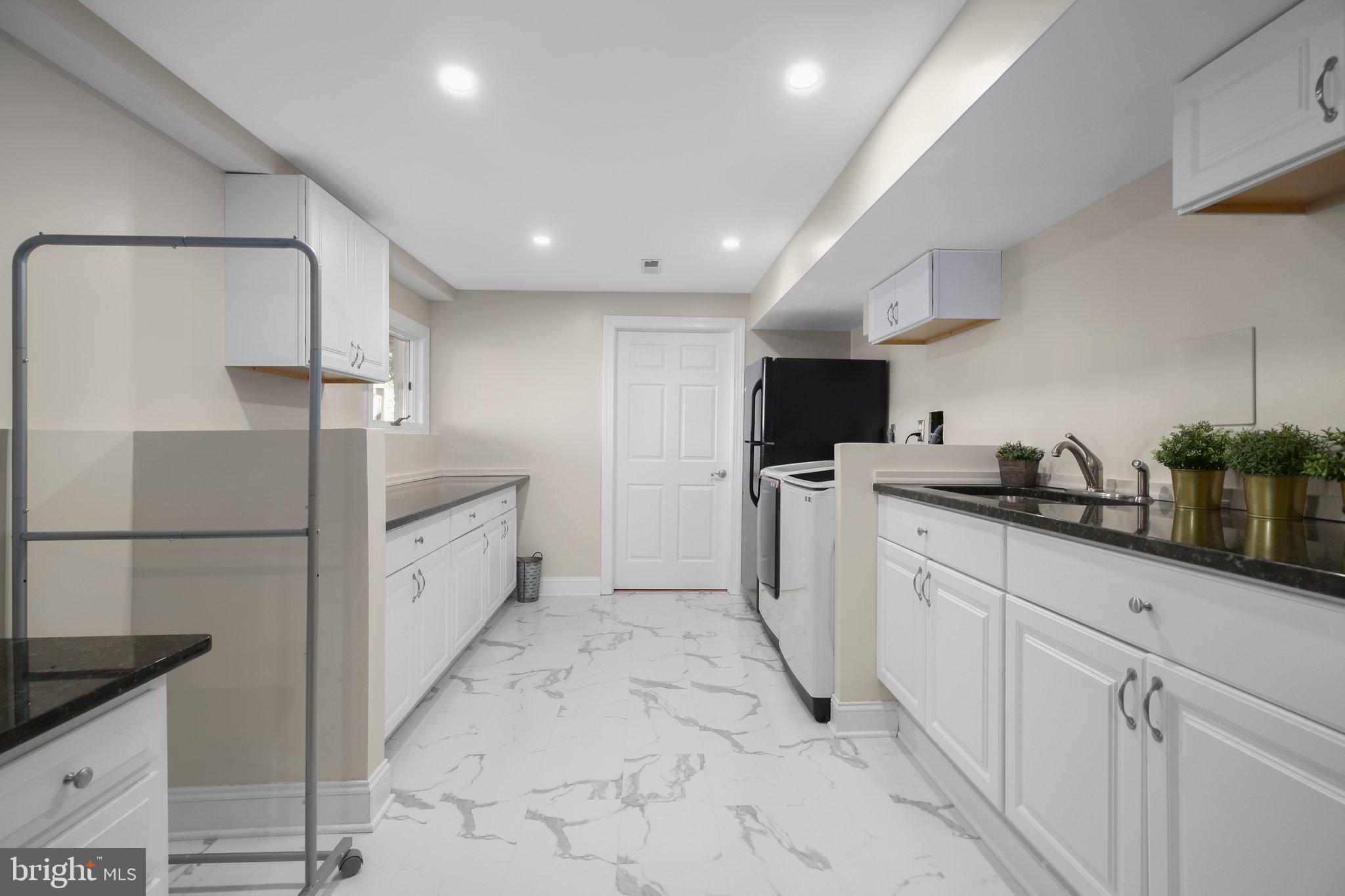 FAWN LAKE - Residential