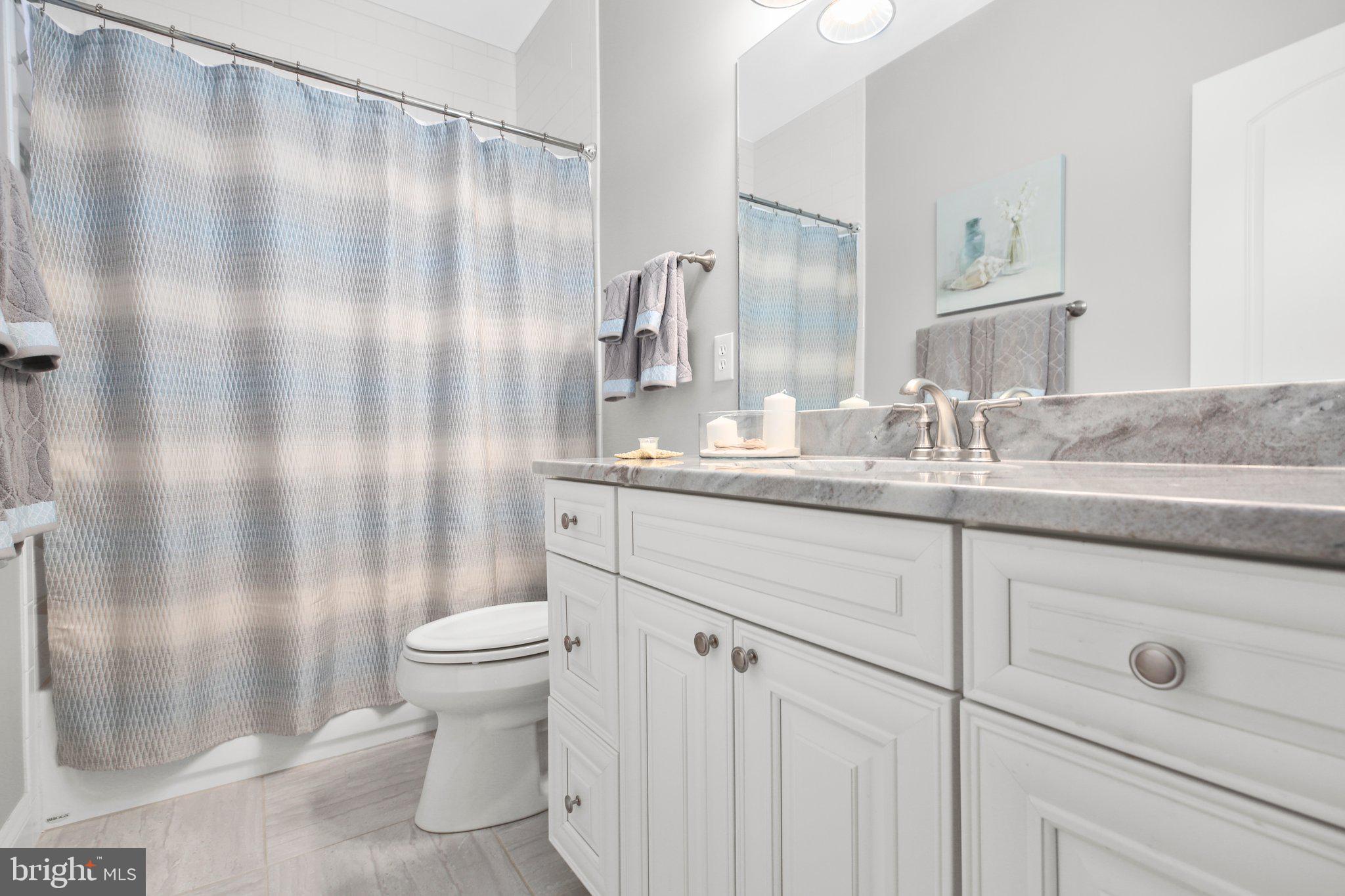 FAWN LAKE - Residential