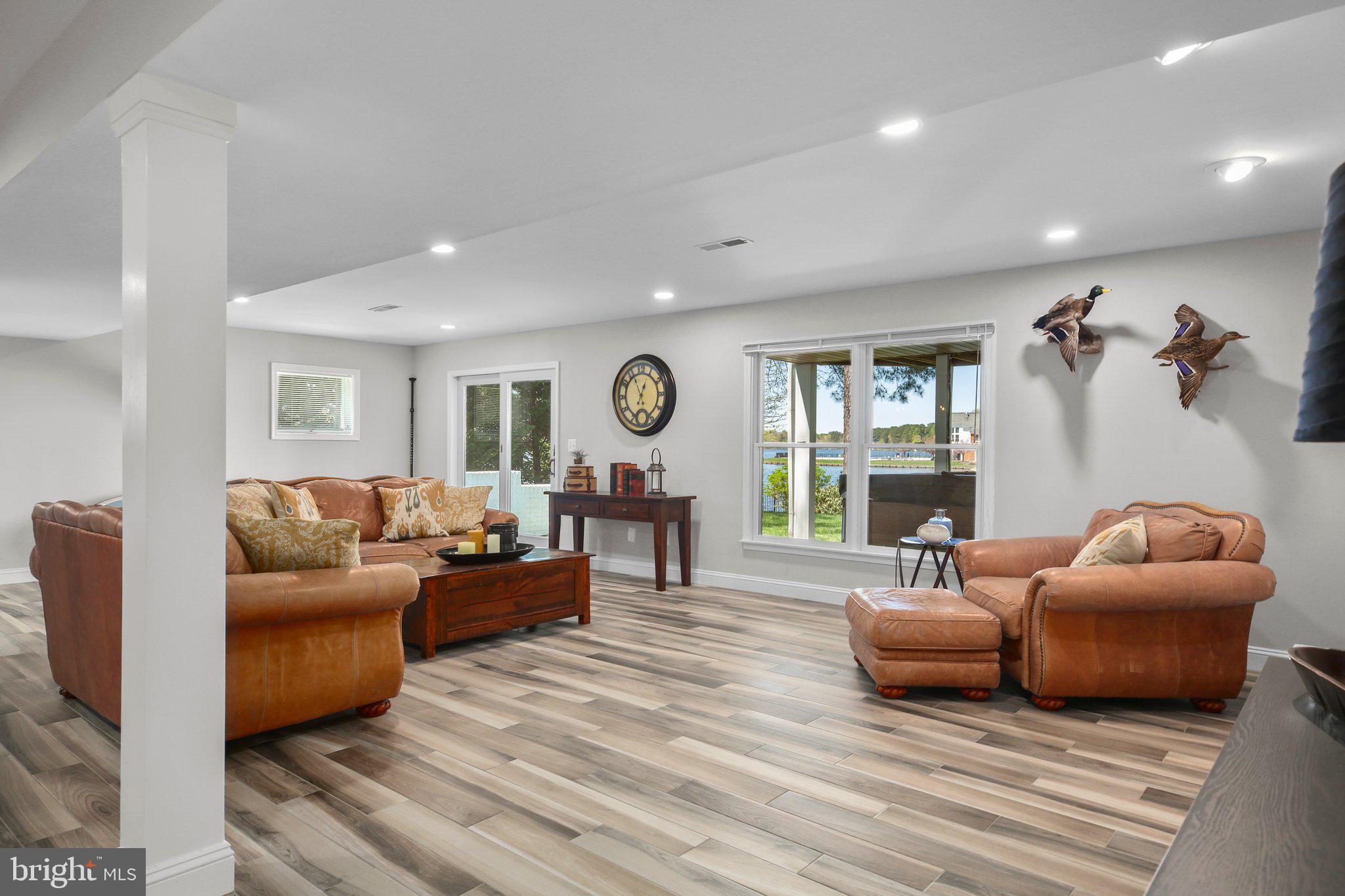 FAWN LAKE - Residential