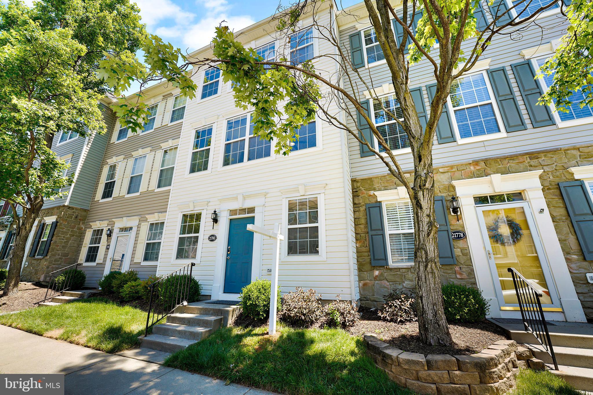 PARKSIDE AT ASHBURN - Residential