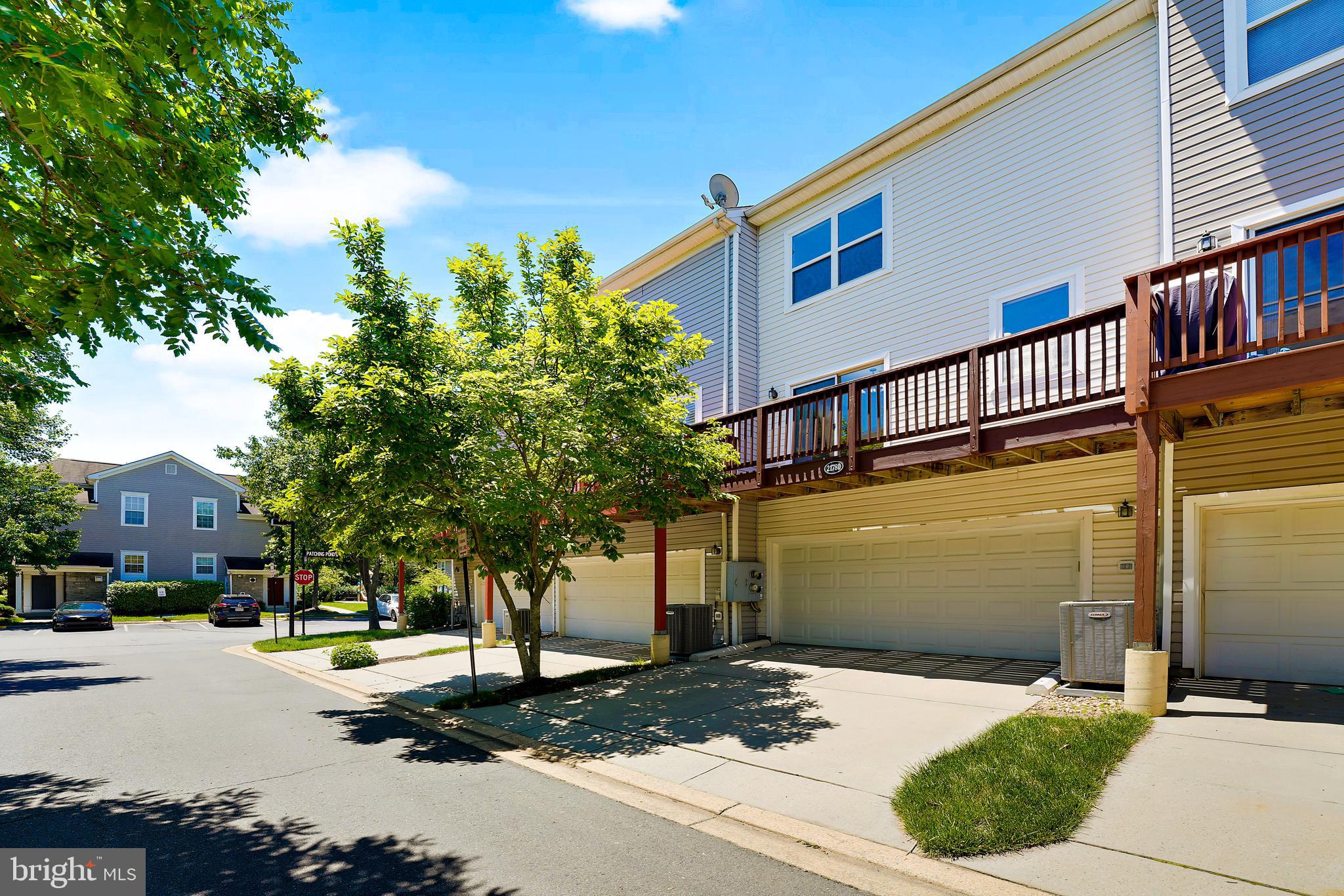 PARKSIDE AT ASHBURN - Residential