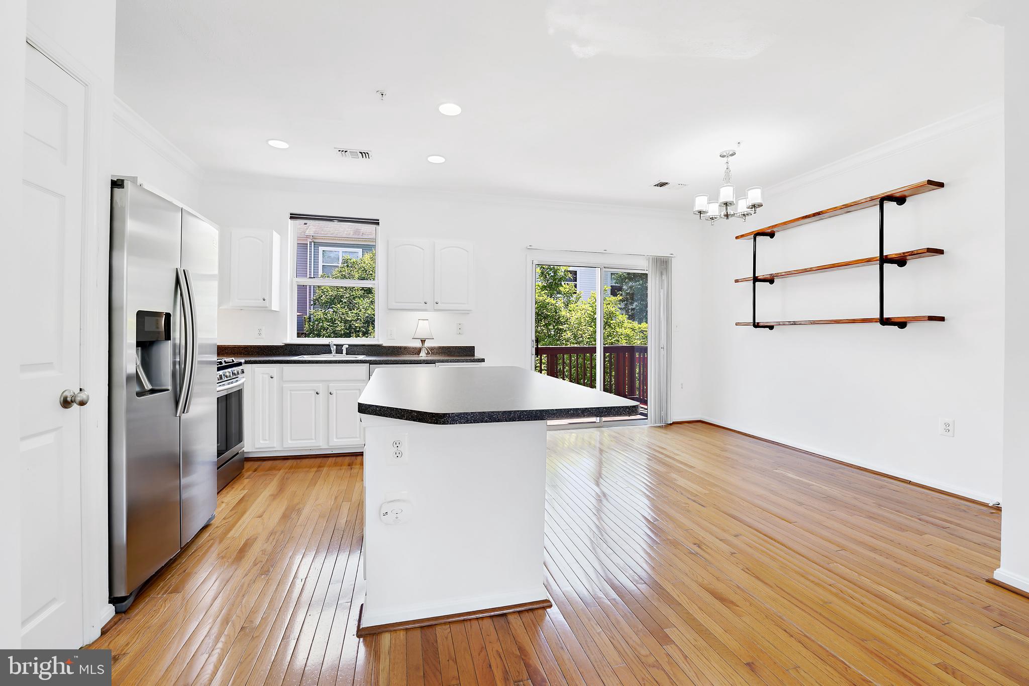 PARKSIDE AT ASHBURN - Residential