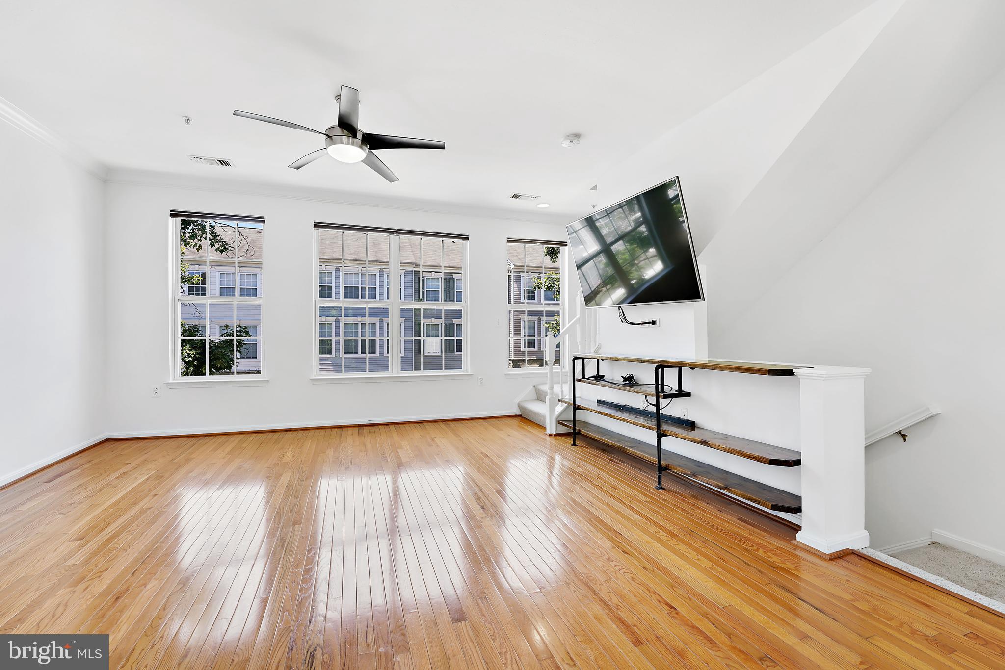 PARKSIDE AT ASHBURN - Residential