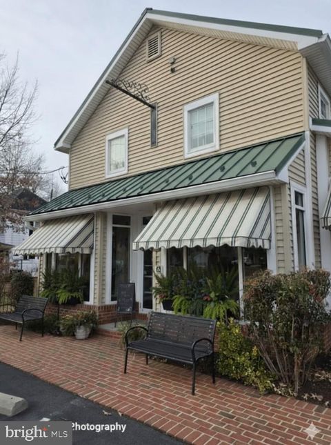 Photo of 7 W Belle Road, RIDGELY, MD 21660 (MLS # MDCM2006384)