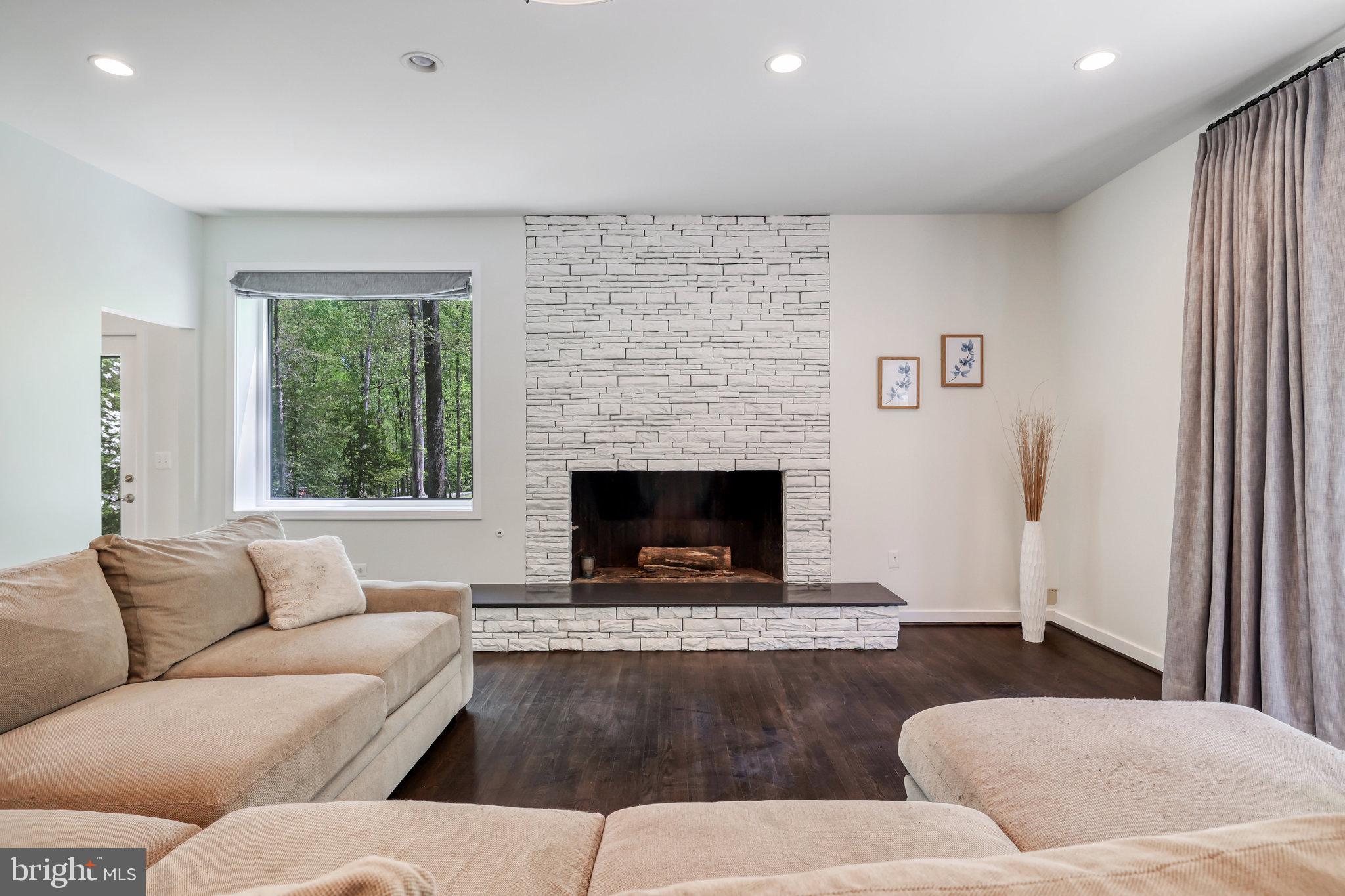 VALE VALLEY FARMS - Residential