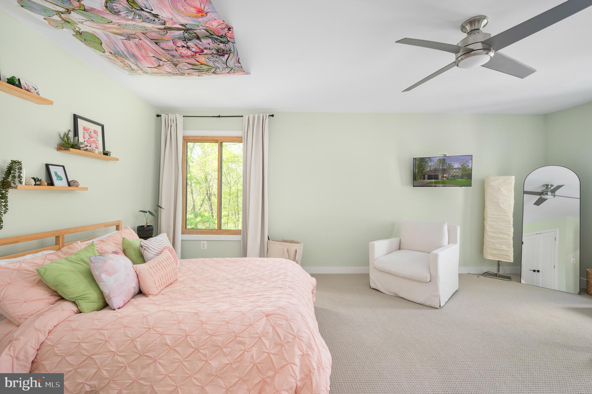 LAKE RIDGE - Residential