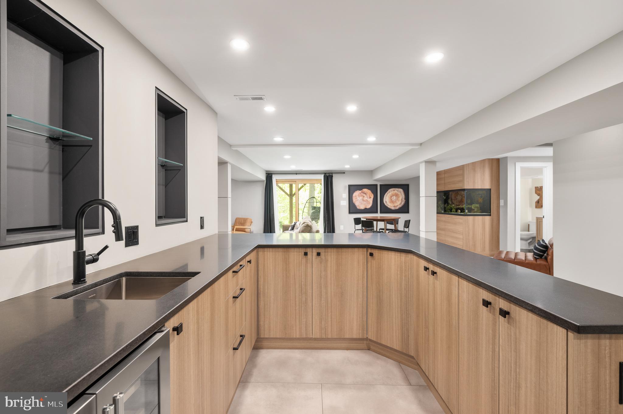 LAKE RIDGE - Residential