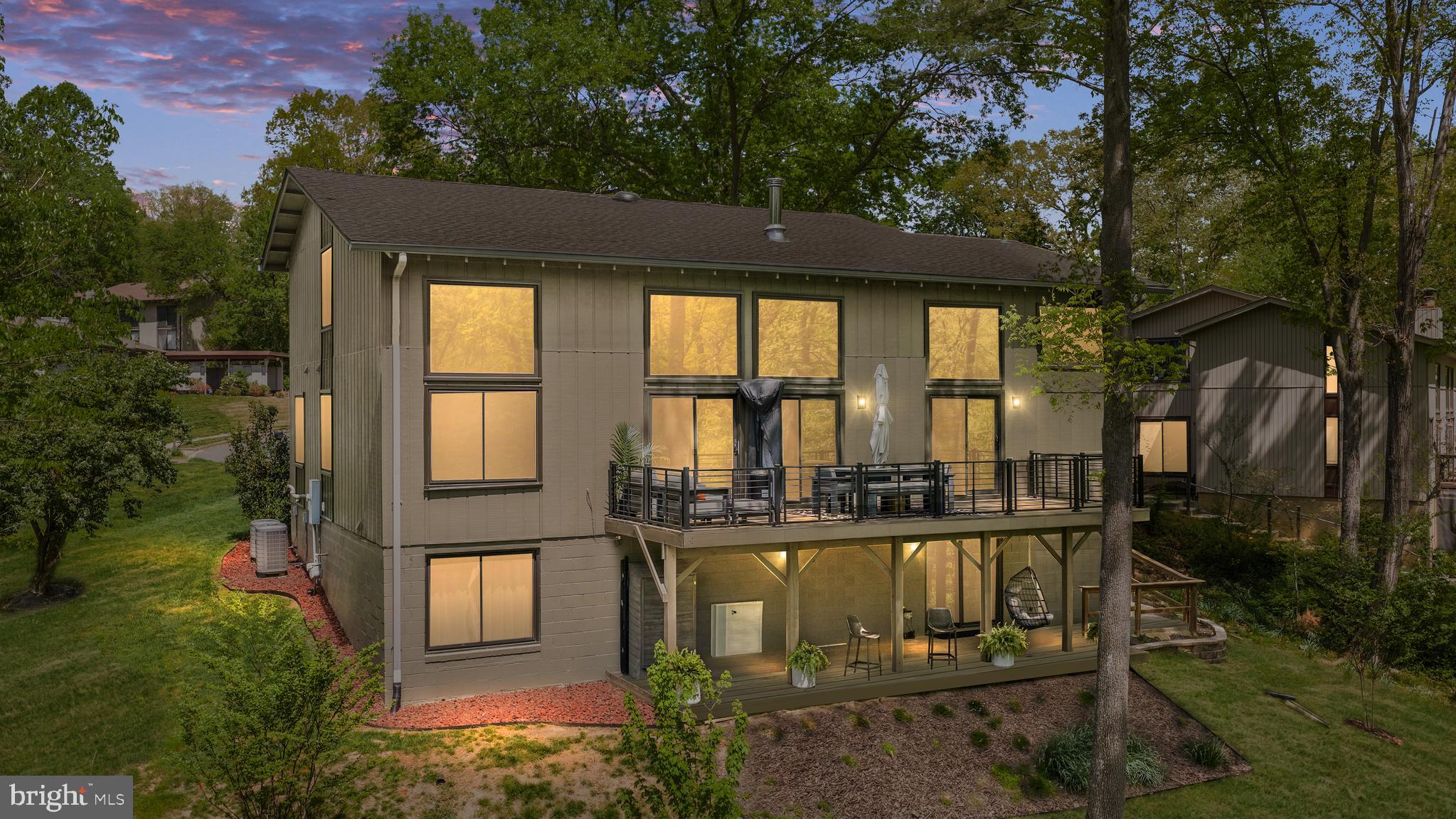 12328 HOLLYHOCK COURT