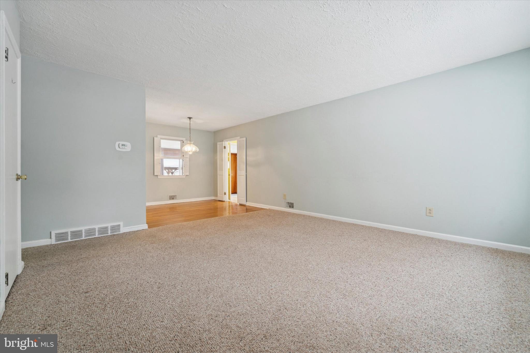 LINTON HILL CHASE - Residential