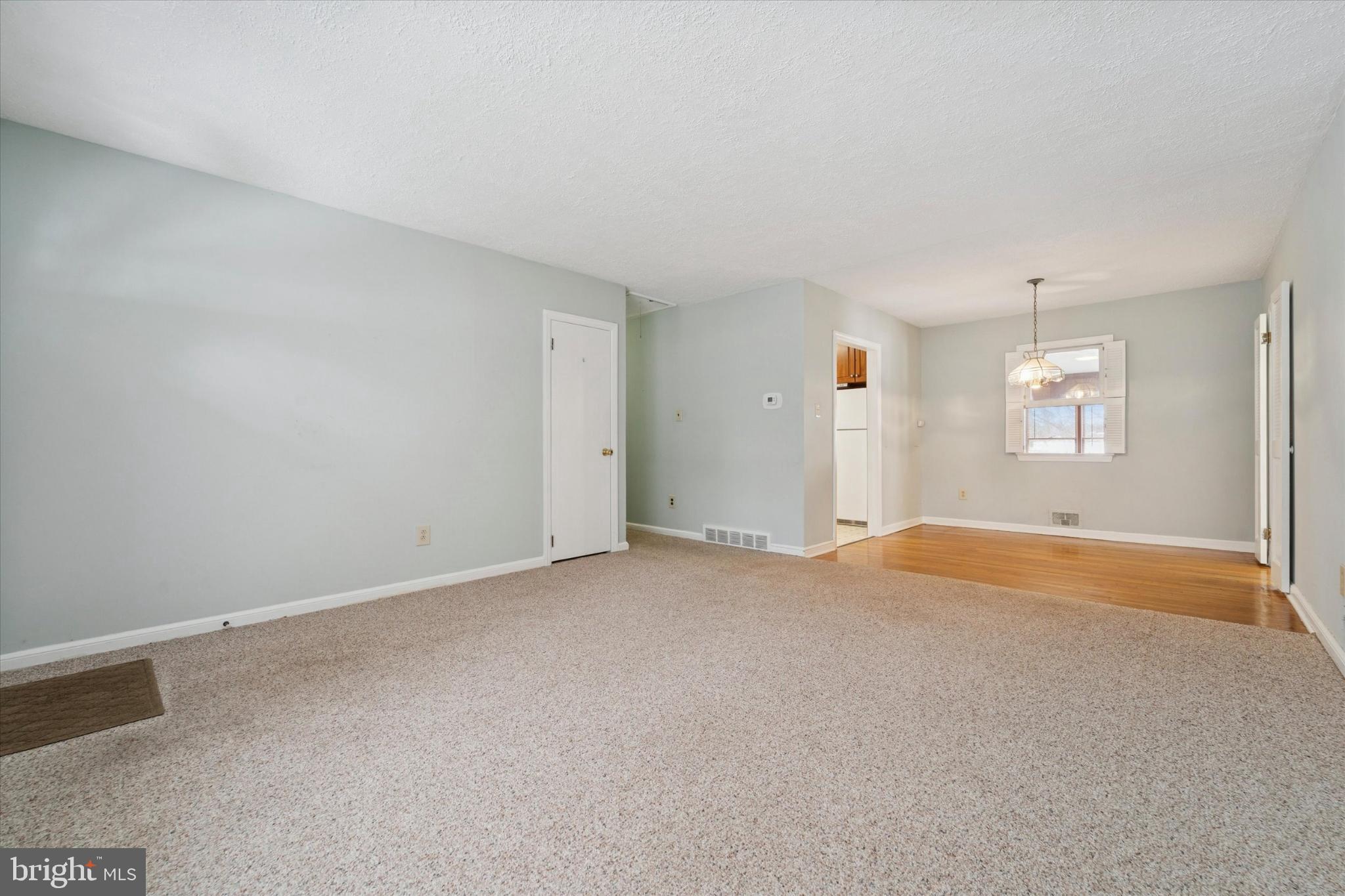 LINTON HILL CHASE - Residential