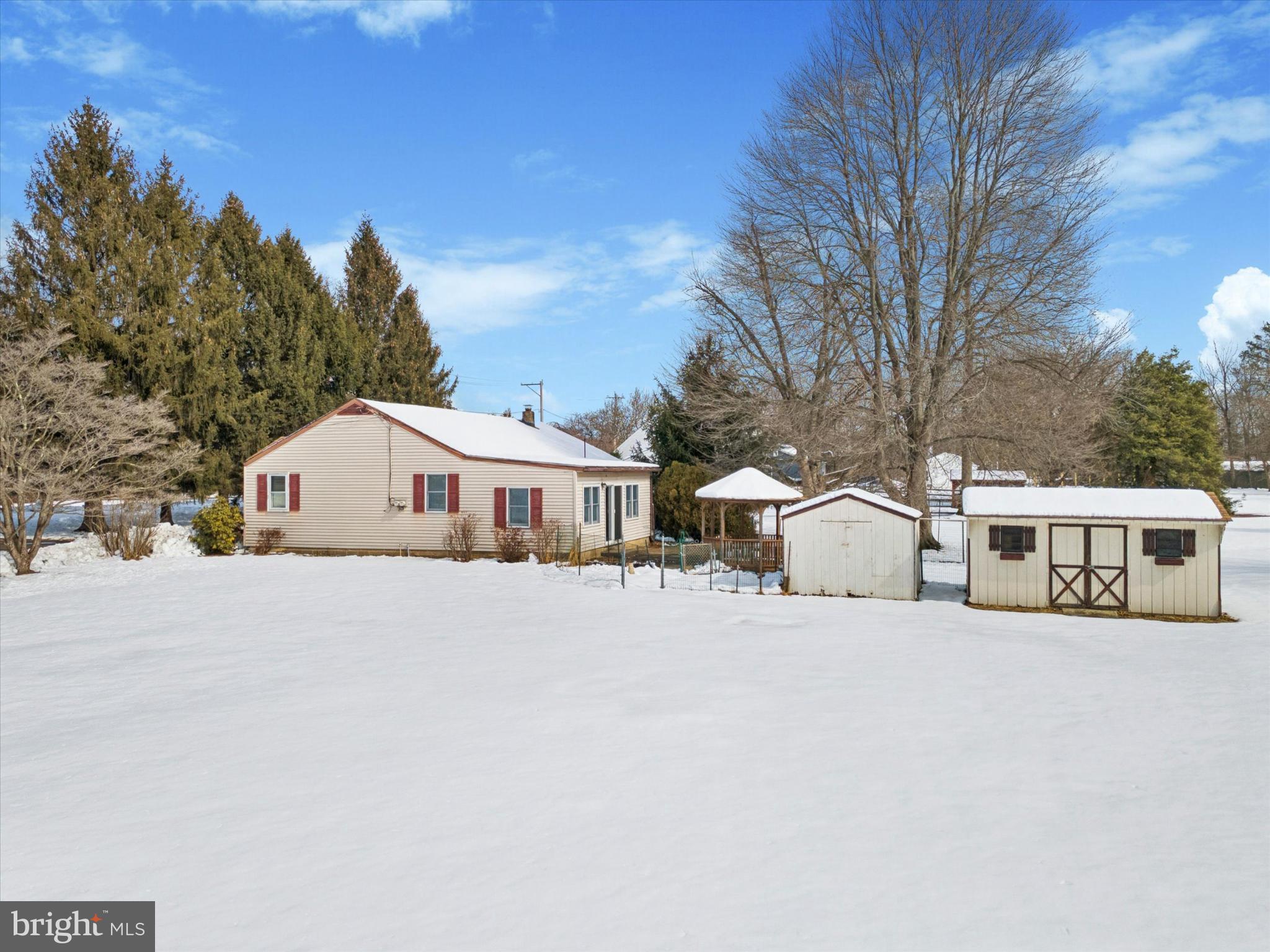 LINTON HILL CHASE - Residential