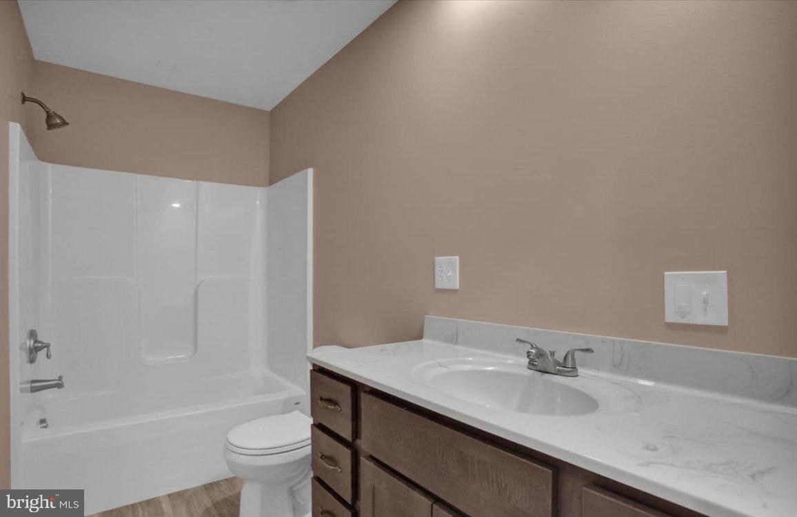 BROOKVIEW - Residential Lease