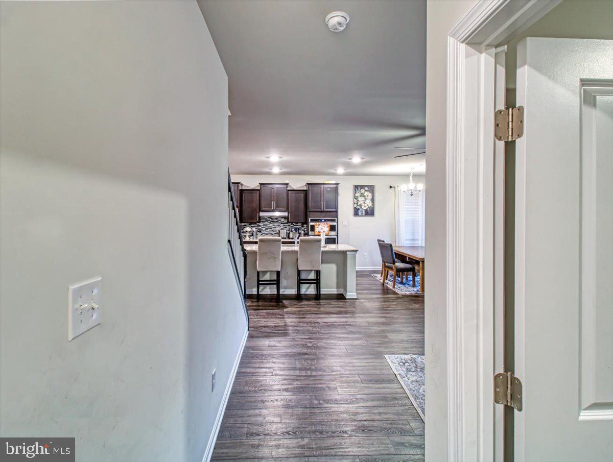 WESTVIEW SOUTH - Residential