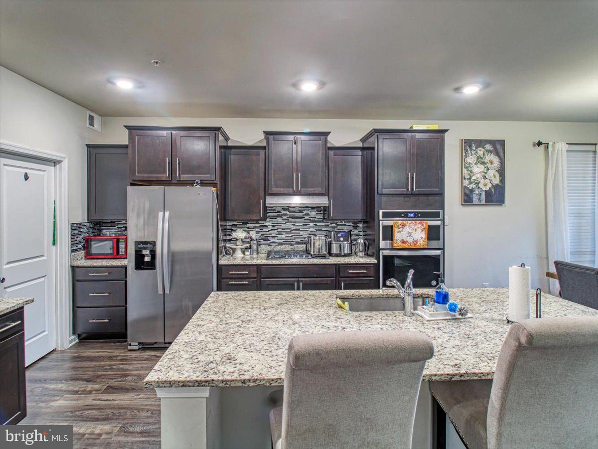 WESTVIEW SOUTH - Residential