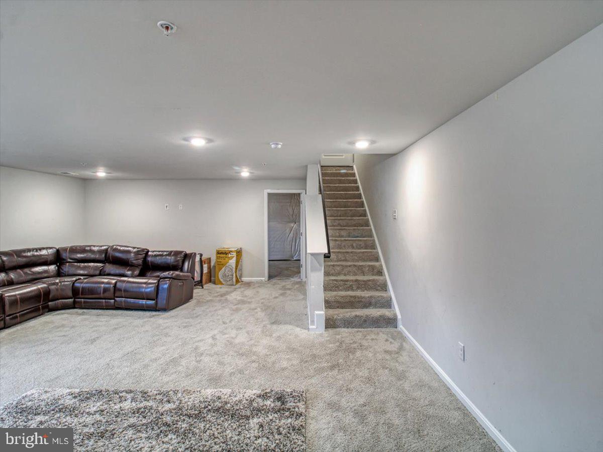 WESTVIEW SOUTH - Residential