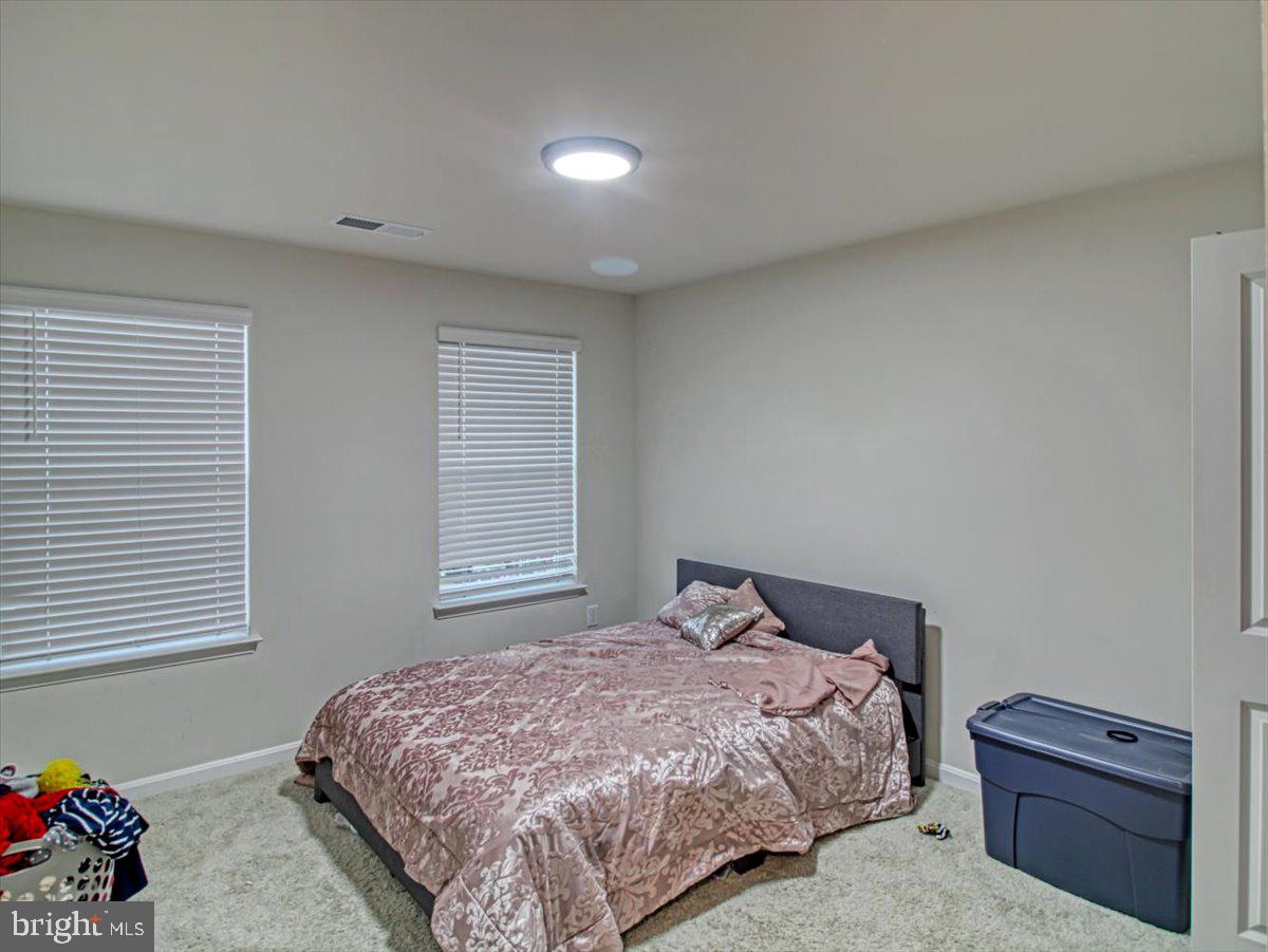 WESTVIEW SOUTH - Residential